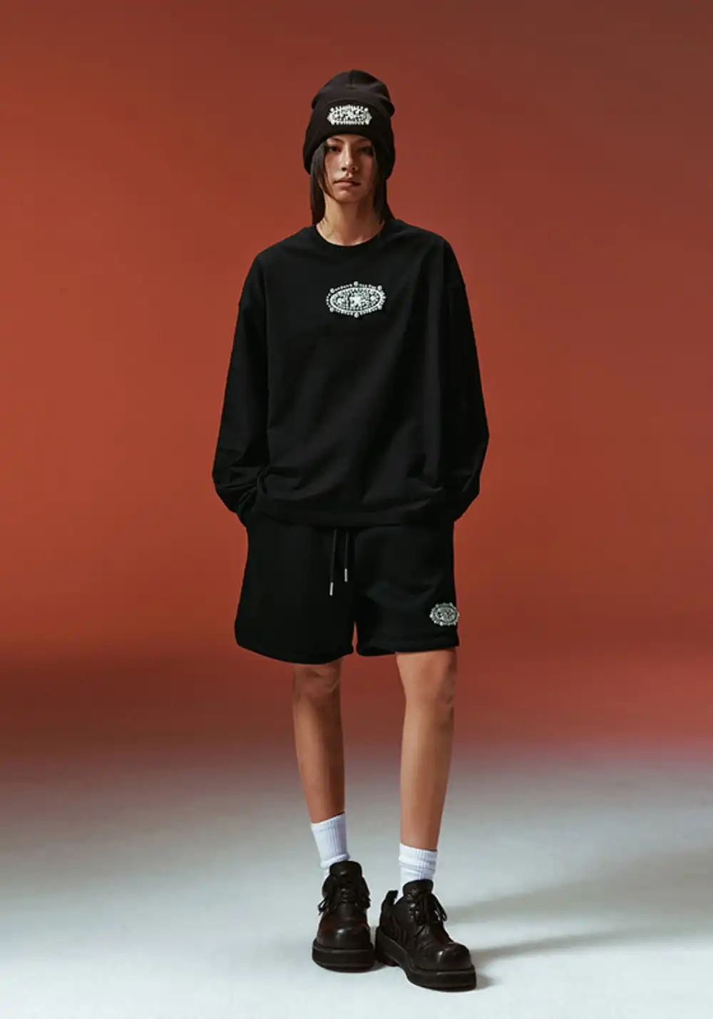 YADcrew丨Pearl Logo Long Sleeve