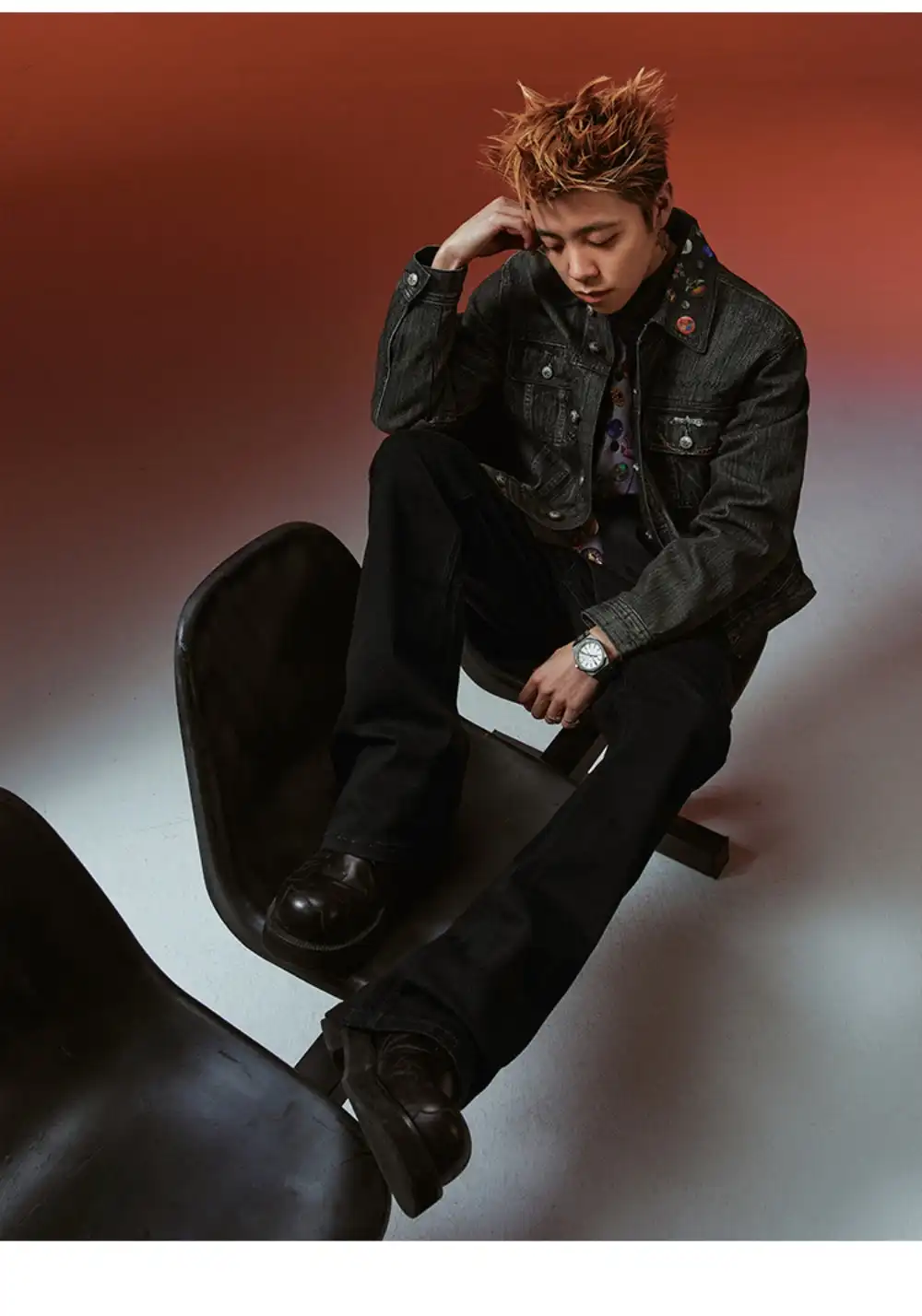 YADcrew丨Badge-Print Denim Jacket