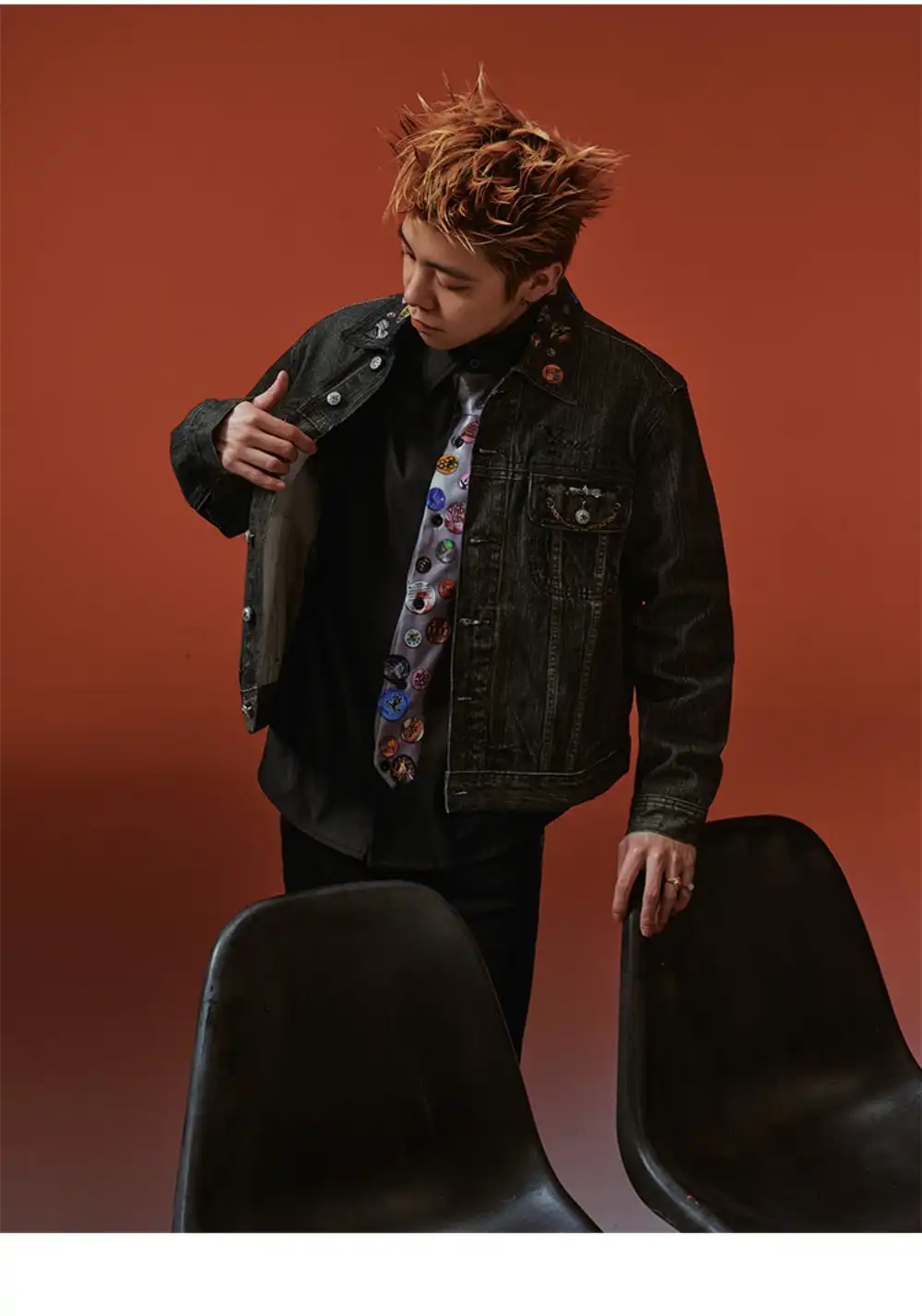 YADcrew丨Badge-Print Denim Jacket