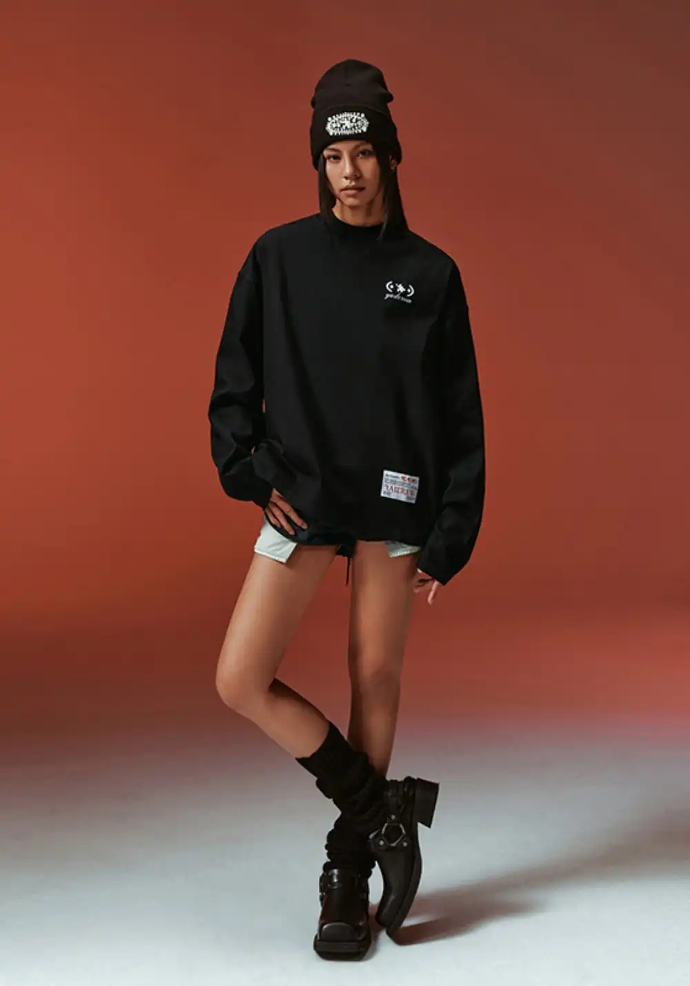 YADcrew丨YADcrew Essential Slogan Tee-Black