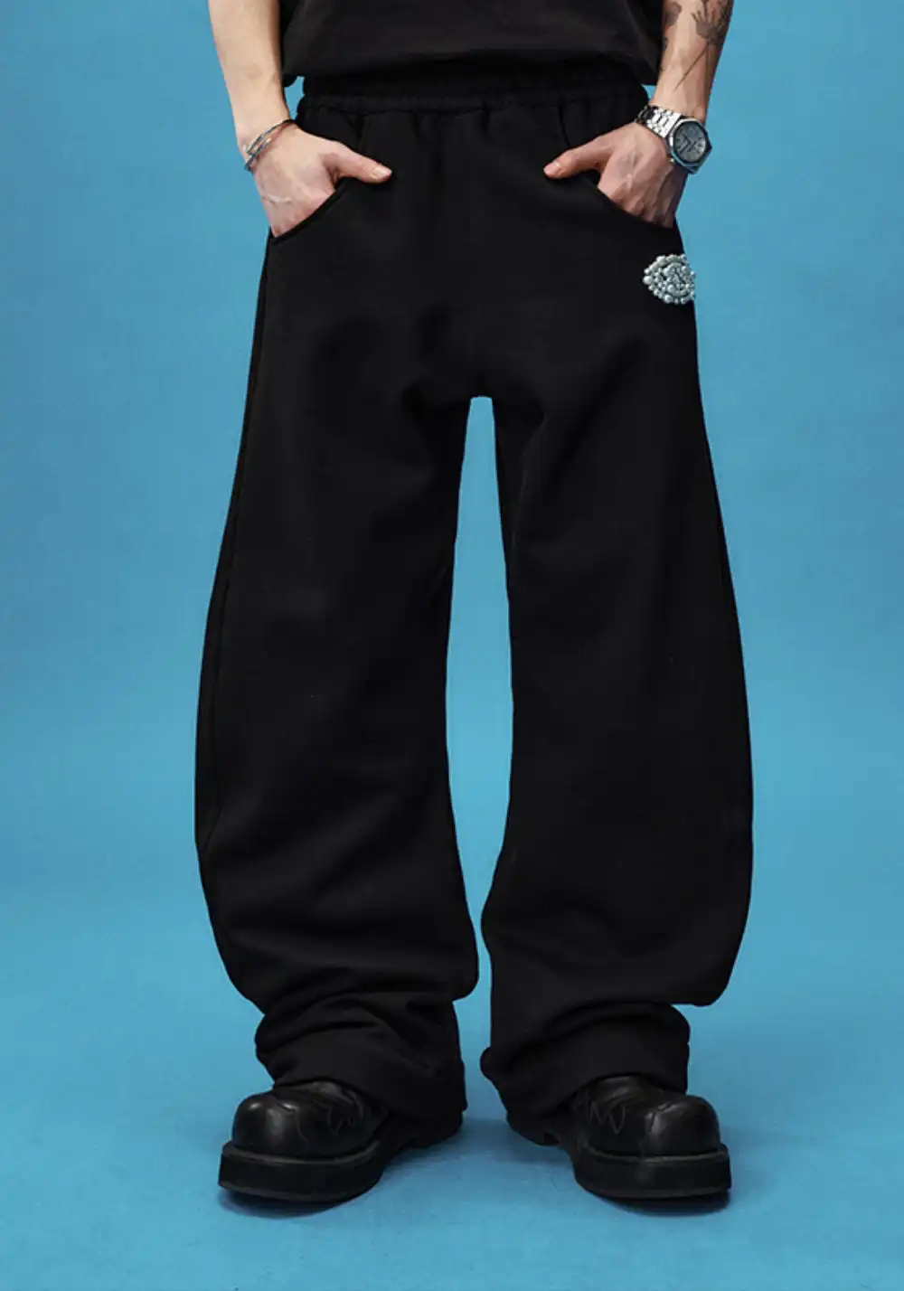 YADcrew丨YADcrew Pearl Puzzle Joggers