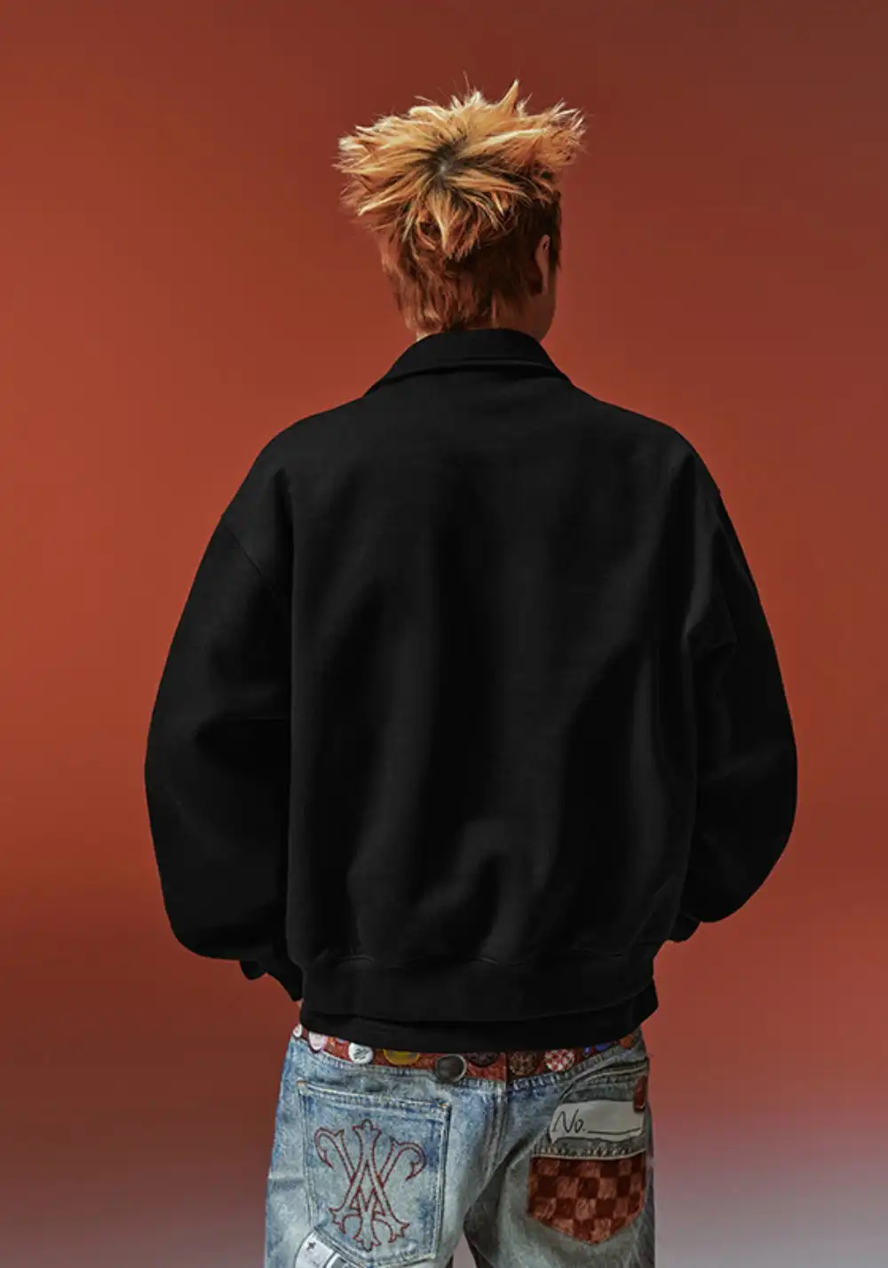 YADcrew丨Crystal-Embellished Unisex Polo Sweatshirt-Black