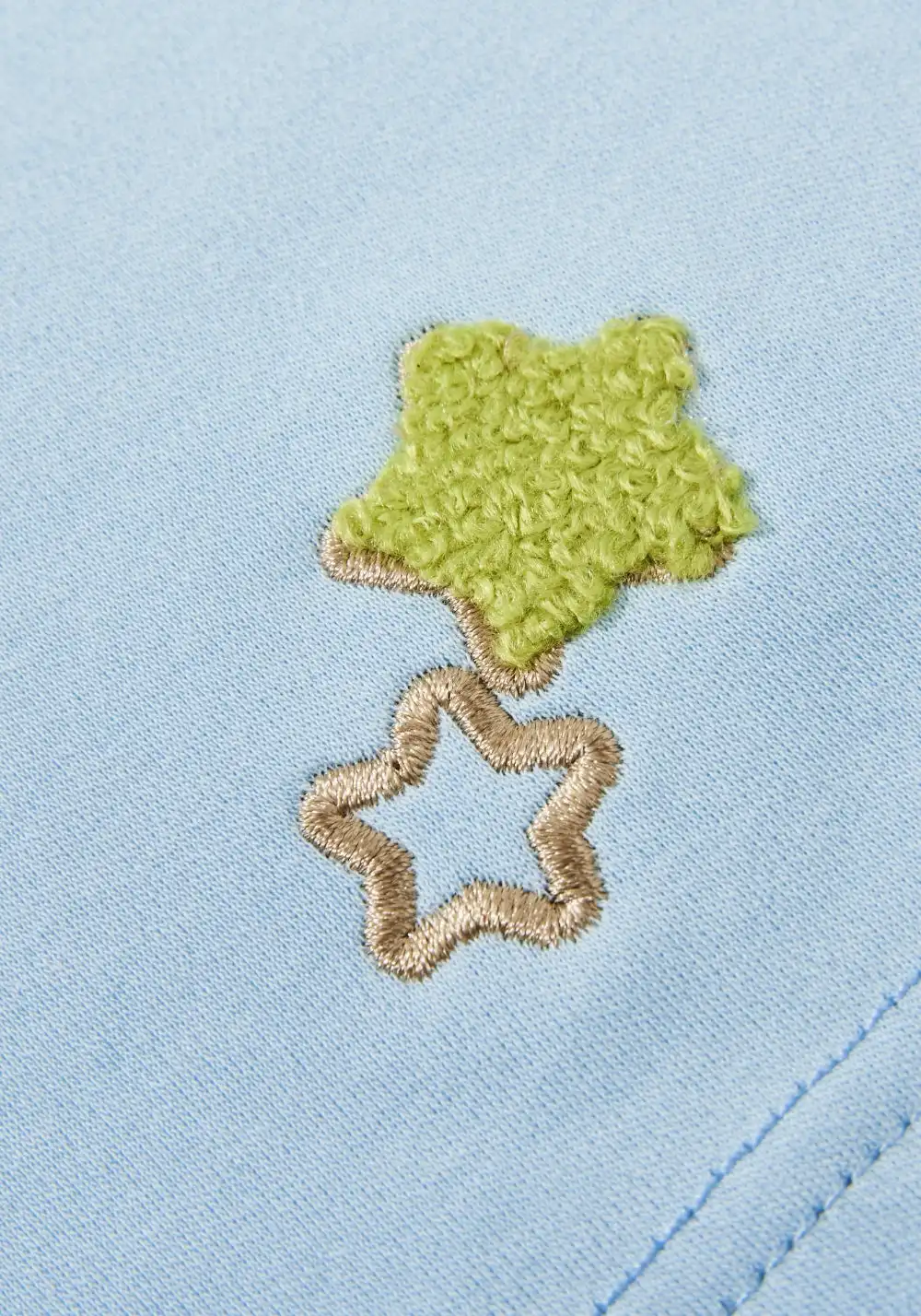 HARSH AND CRUEL丨Apple Embroidery Fitted Tee
