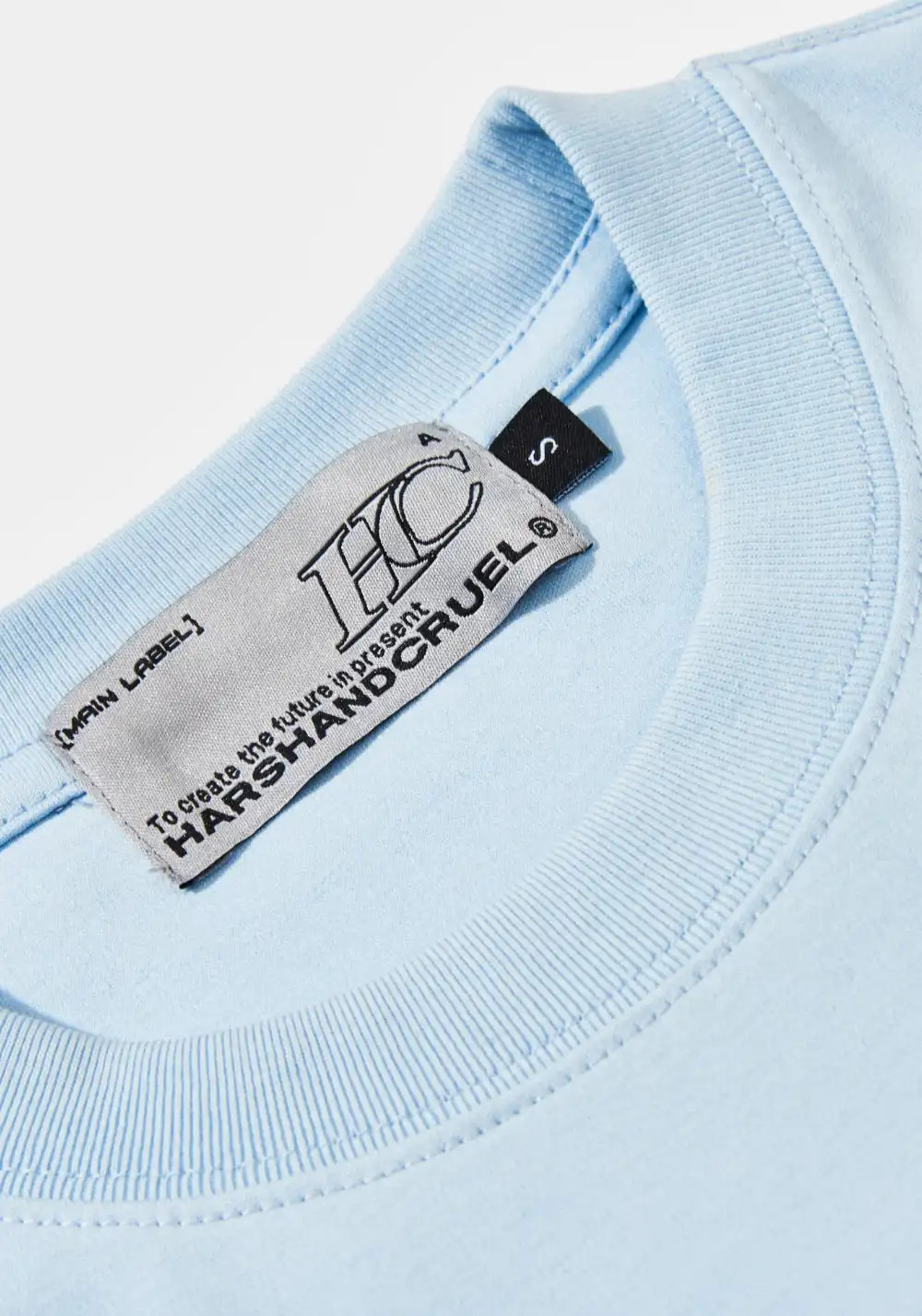HARSH AND CRUEL丨Apple Embroidery Fitted Tee