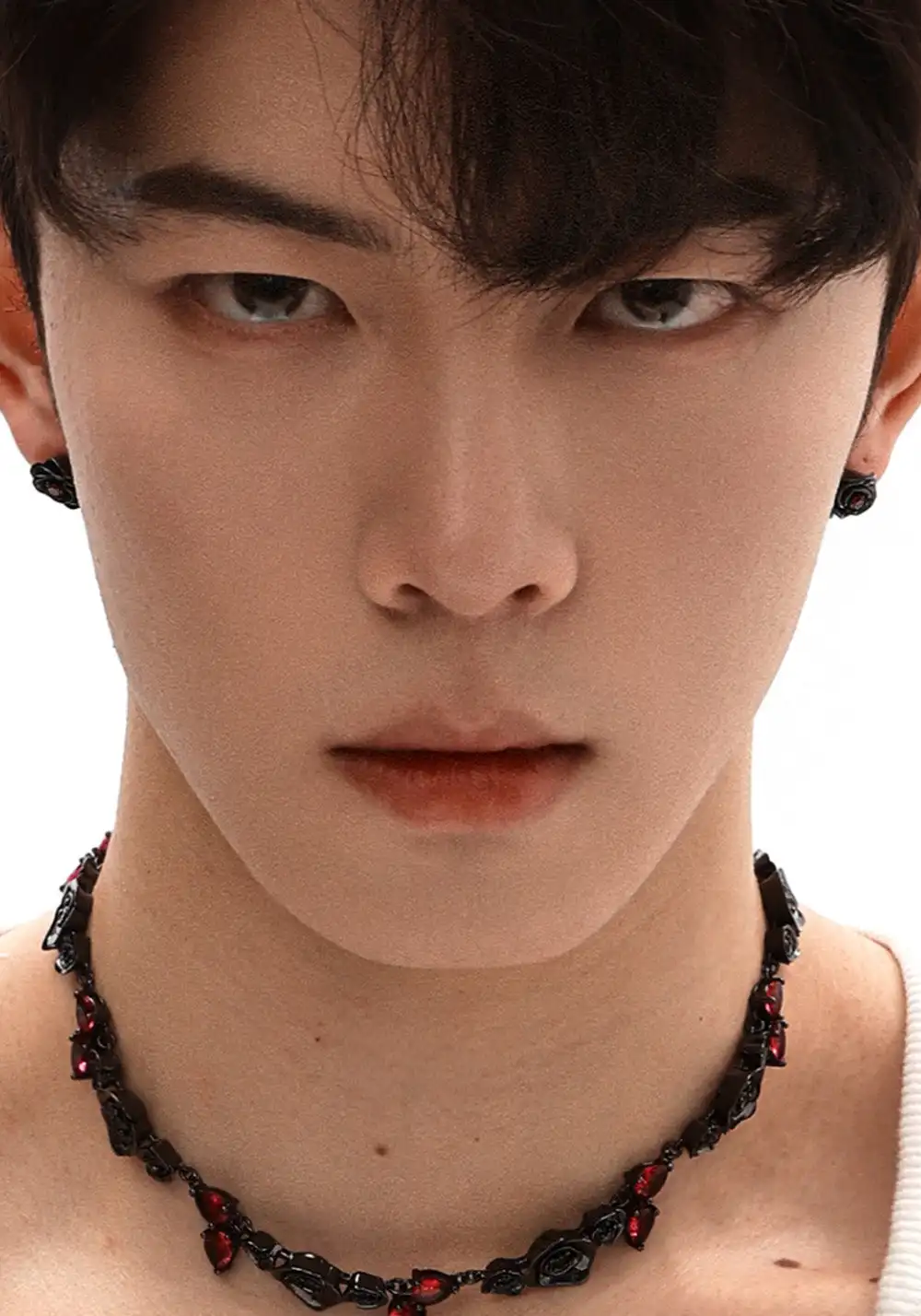 Losing Bargain丨Black Rose Stud Earrings