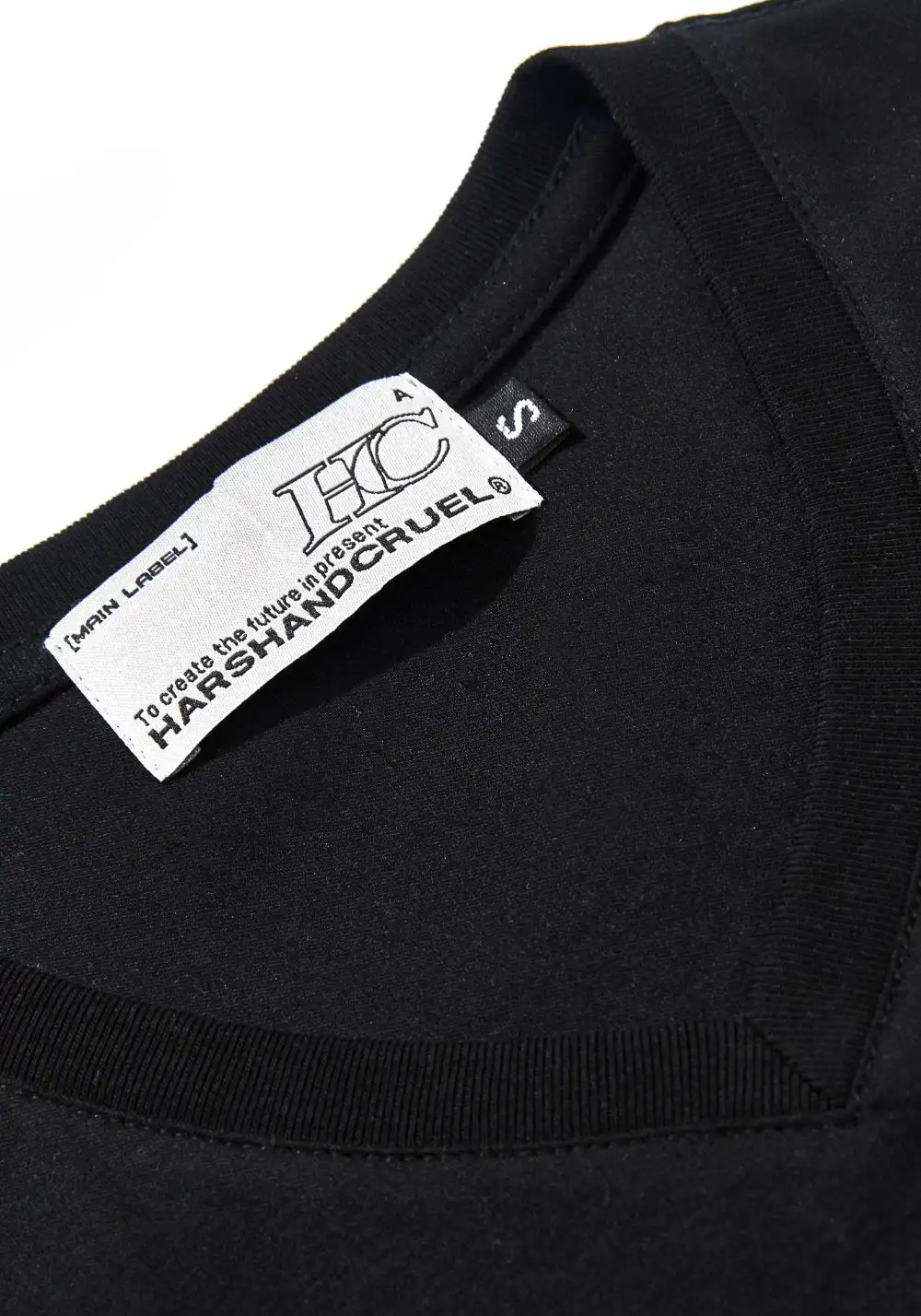 HARSH AND CRUEL|harshandcruel Cartoon Pup V-Neck Fitted Tee