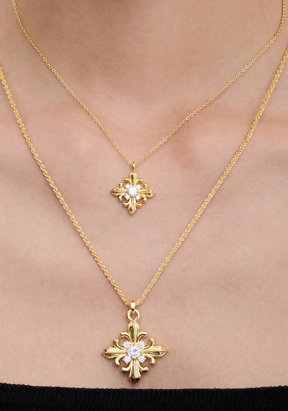 SUN HUNTER丨Long Iris Flower Necklace