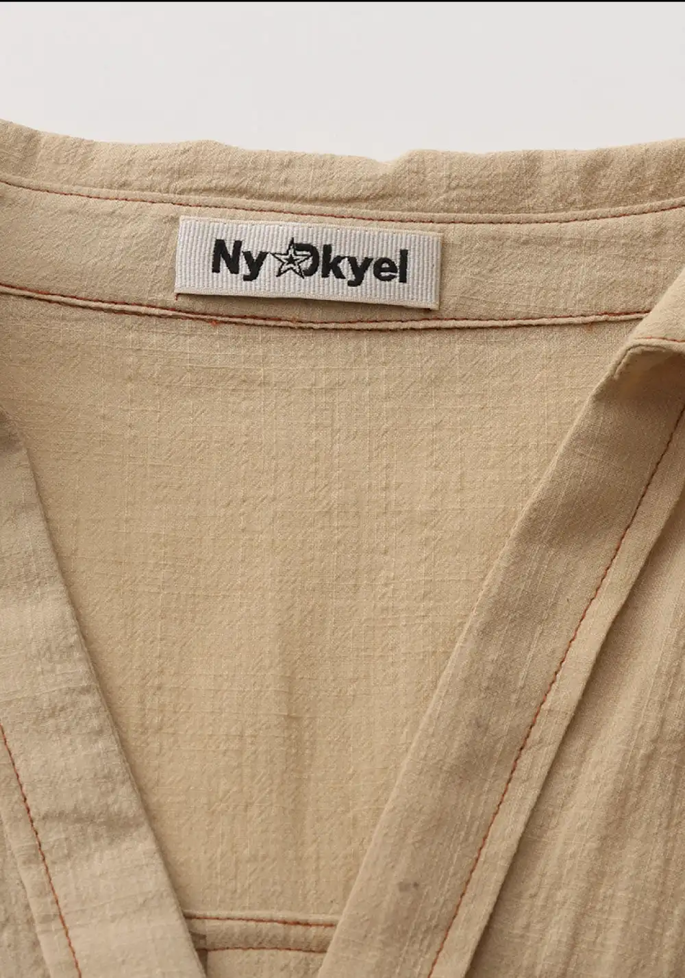 NyDkyel丨Tencel Linen Blend Wooden Button Short Crop Shirt