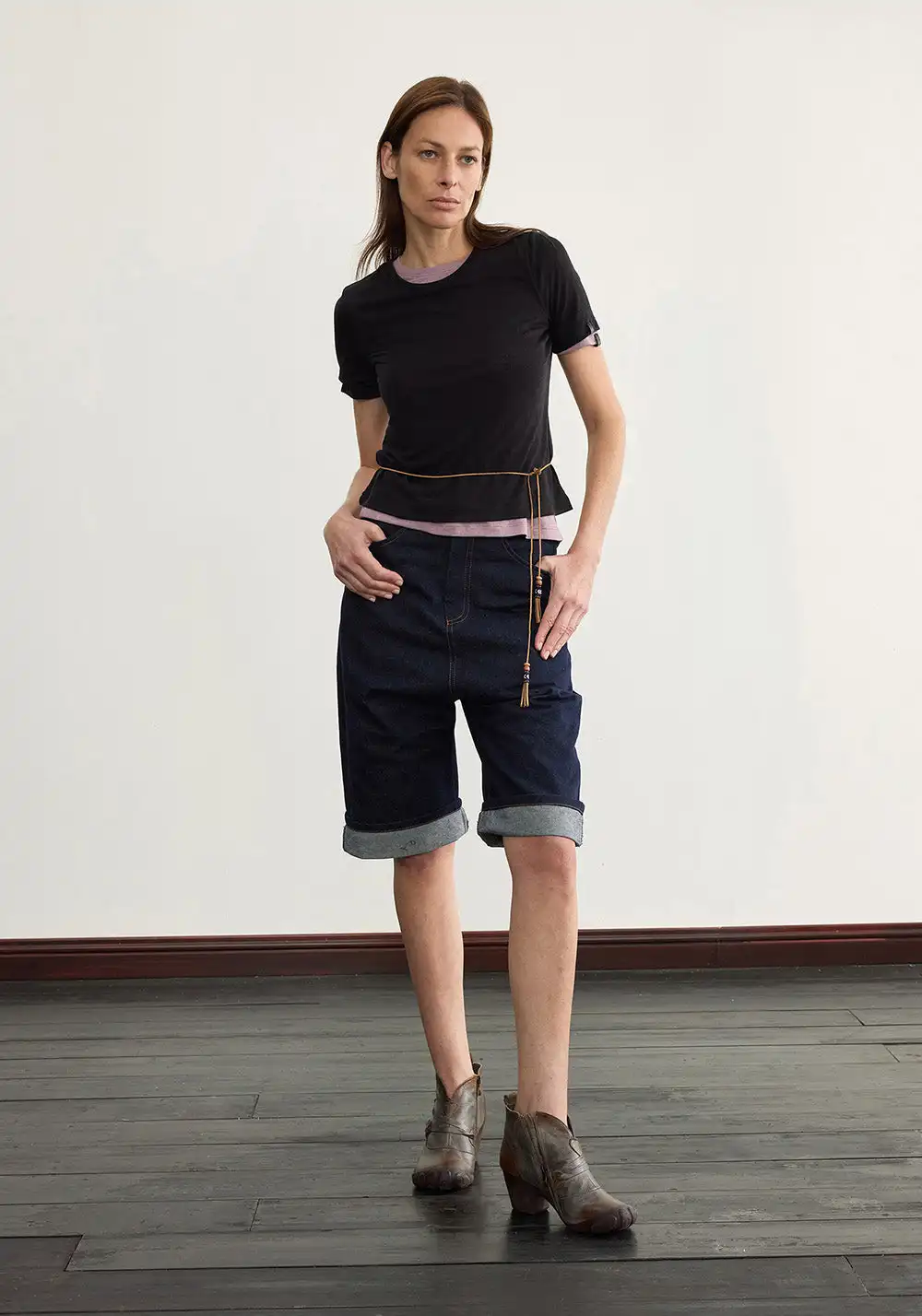 NyDkyel丨Lightweight Knit Tee - Dropped Shoulder Fit-Black