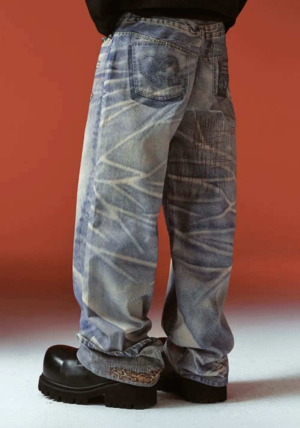 YADcrew丨YADcrew Python-Embossed Jeans