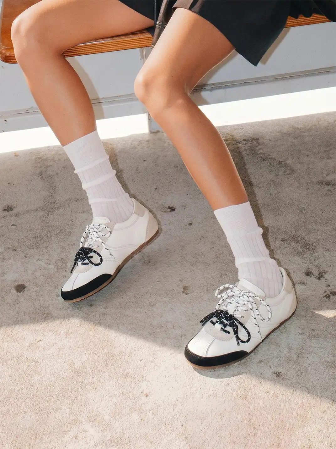 BellaLily丨Versatile Office-Ready Training Shoes-Black&White