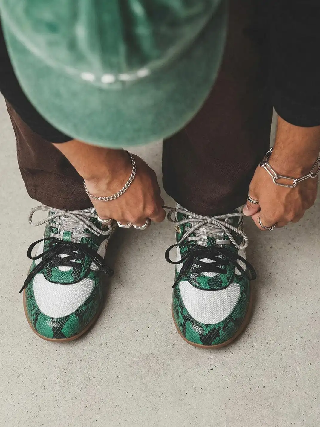 BellaLily丨Snake-Print Mesh Retro Running Shoes-Emerald Green
