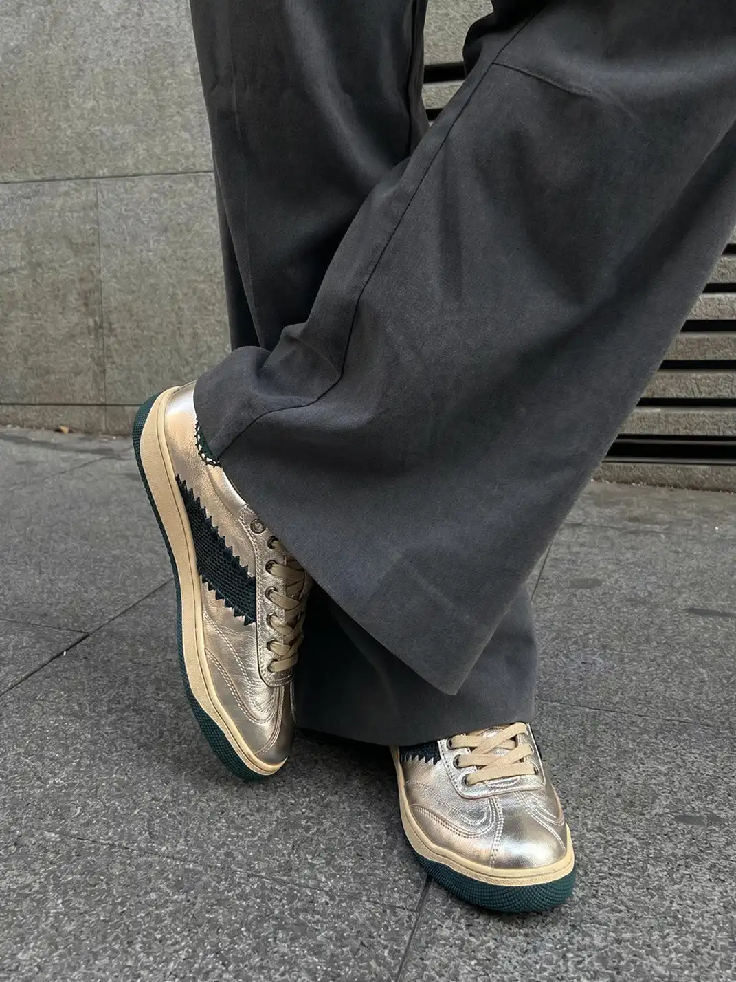 BellaLily丨Gold Accent Low-Top Training Shoes-Green&Silver