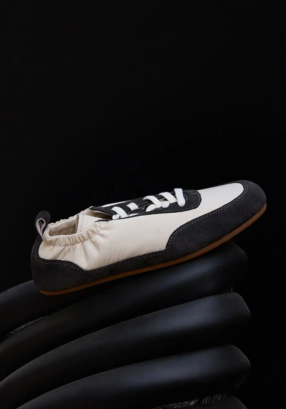 Le' Murmure | English Ivy Green Lambskin Vintage Sneakers