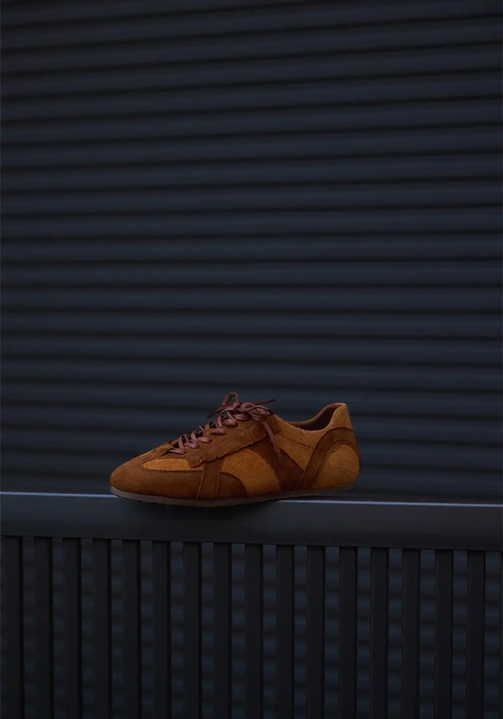 Le' Murmure | Baby Calfskin Thin-Sole Retro Sneakers-Brown