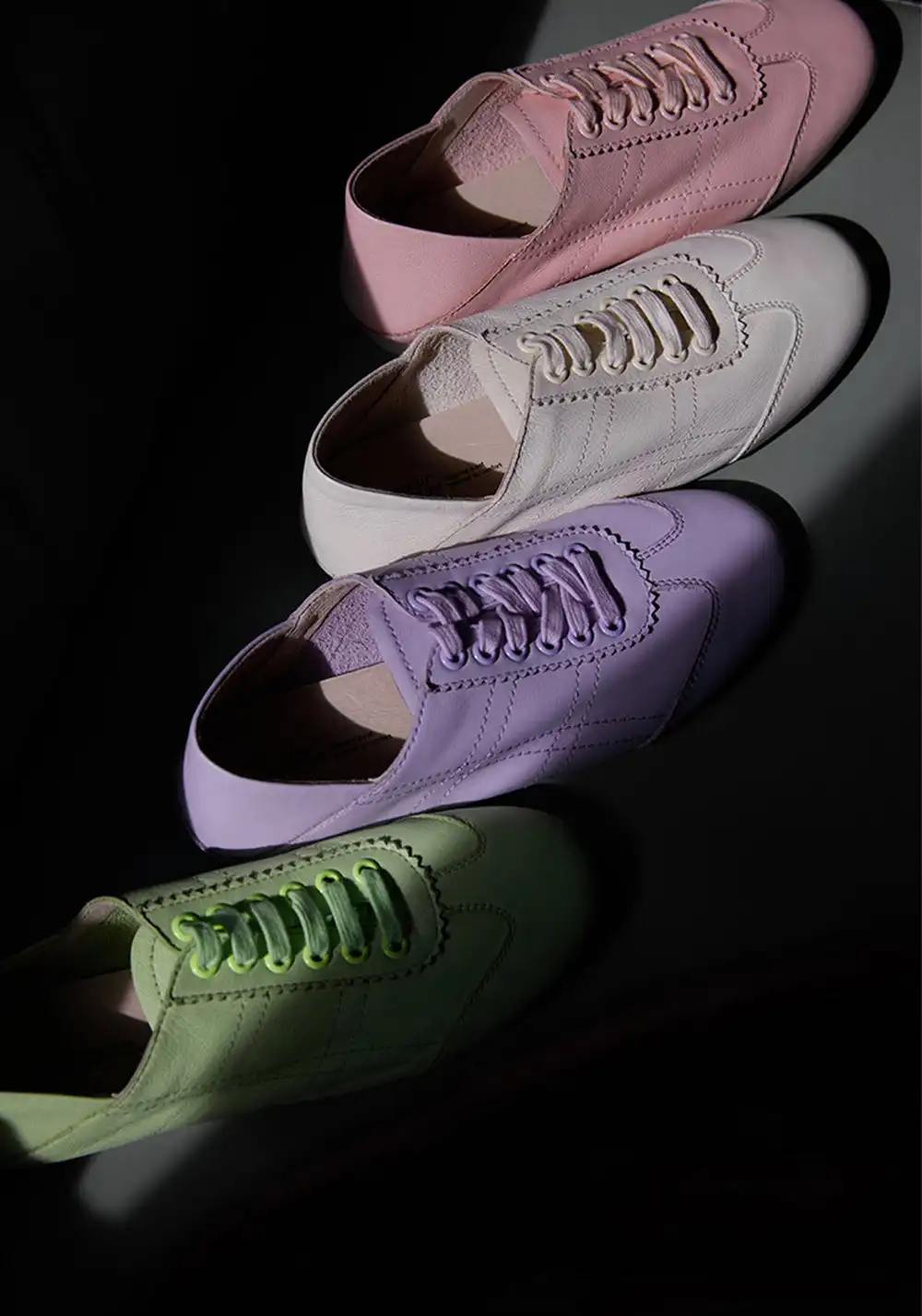 Le' Murmure | Slip-On Vintage Halley Style Tennis Shoes