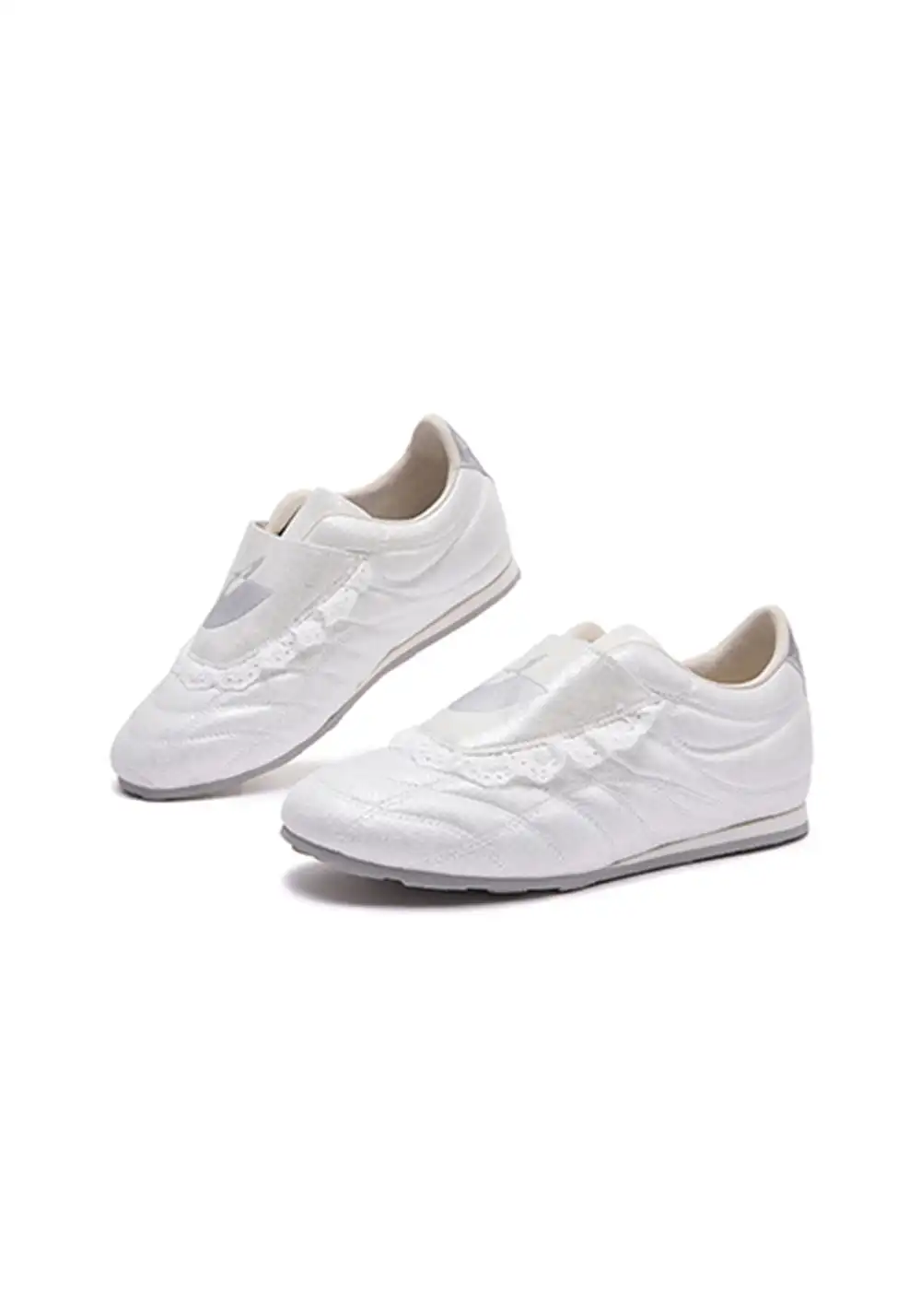 LeStream | Diamond-Studded Slip-On Sneakers 