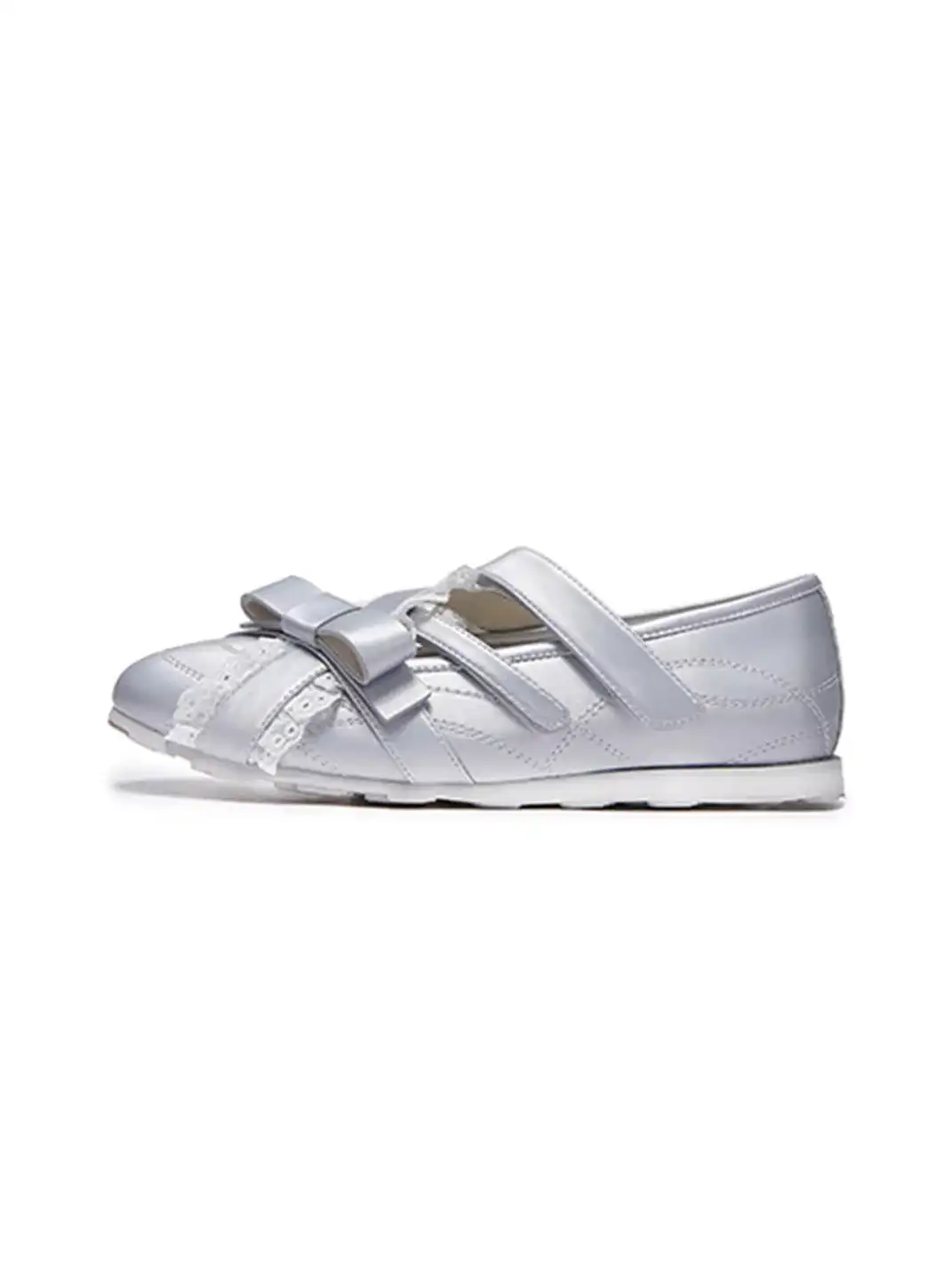LeStream | Silver Mary Jane FlatsĀ
