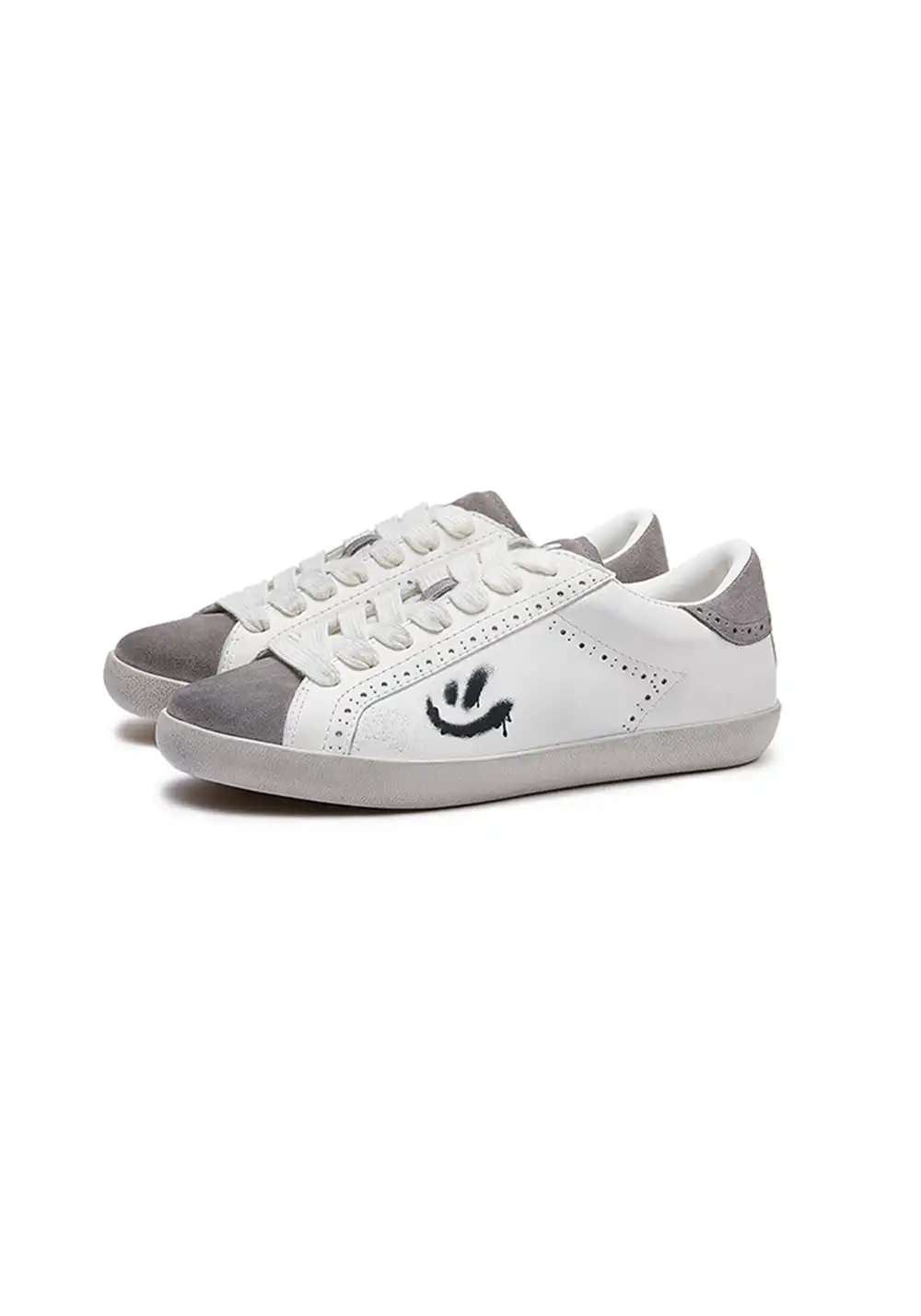 LeStream | Distressed Smile Casual Sneakers