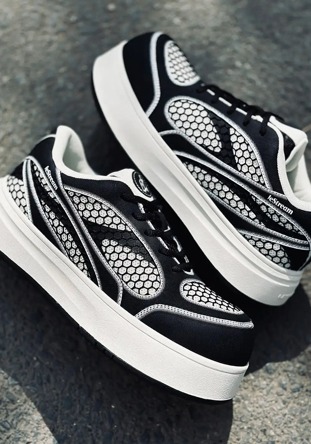LeStream | Black & White Mesh Derby Shoes
