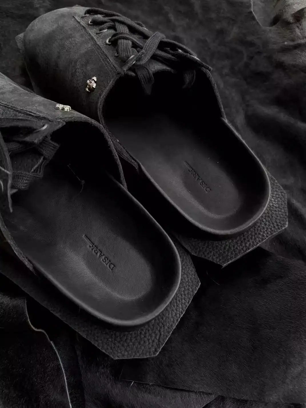 Disark│Distressed Leather Coffin Sole Birkenstock-Style Mules