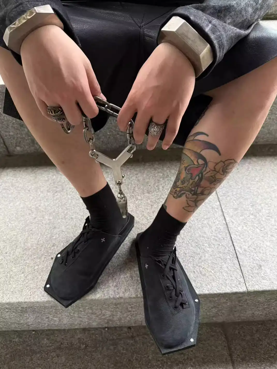 Disark│Distressed Leather Coffin Sole Birkenstock-Style Mules