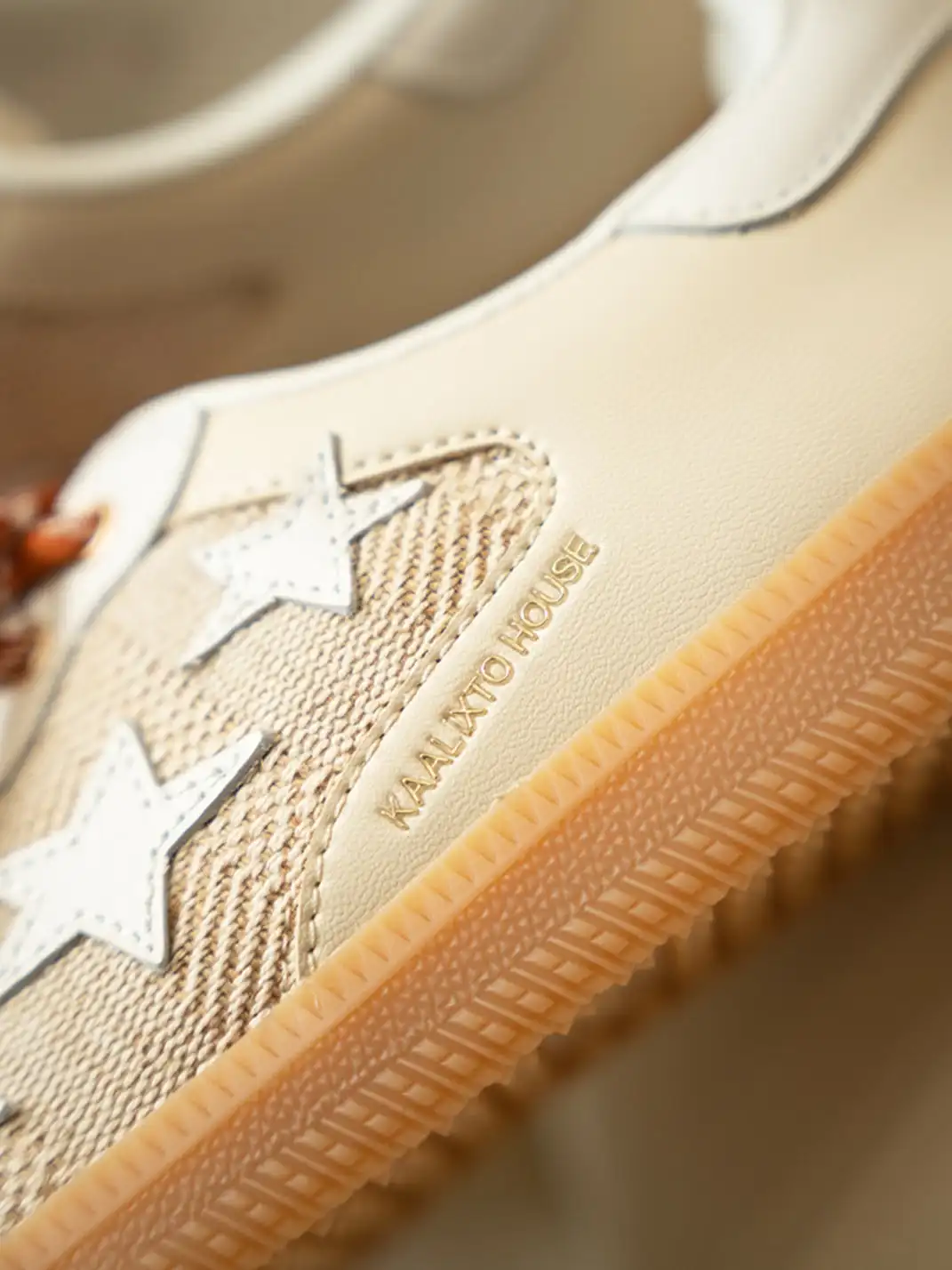 KAALIXTO | Classic Star Trainer Breathable Casual Shoes-Beige