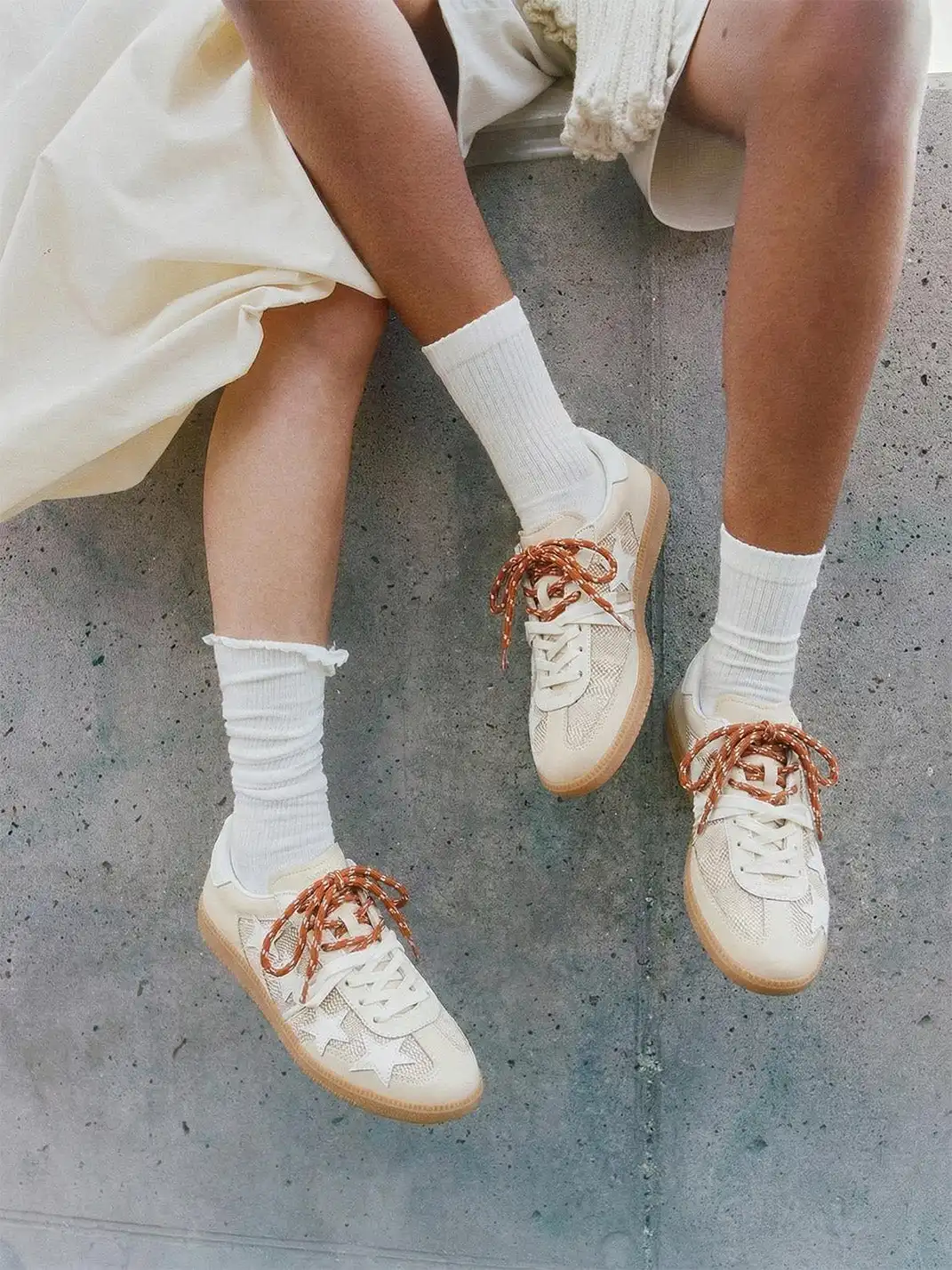KAALIXTO | Classic Star Trainer Breathable Casual Shoes-Beige