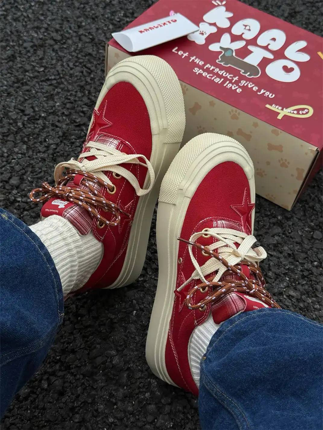 KAALIXTO | Dachshund Star Canvas Platform Sneakers