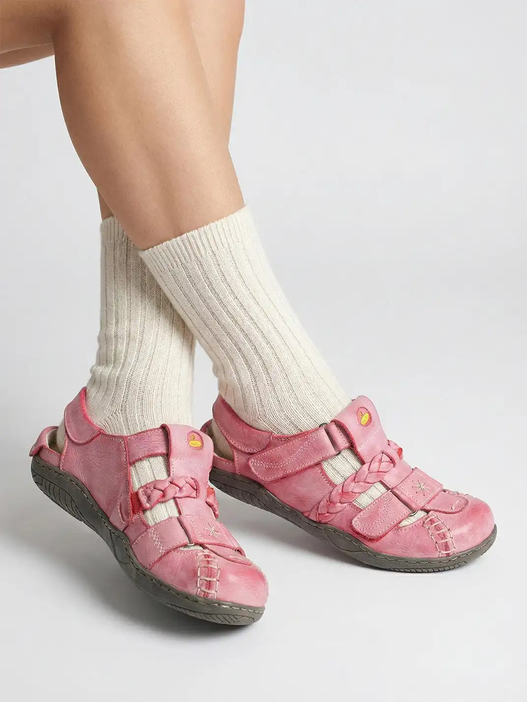 TMA EYES | Vintage French Hollow Out Sandals-Pink