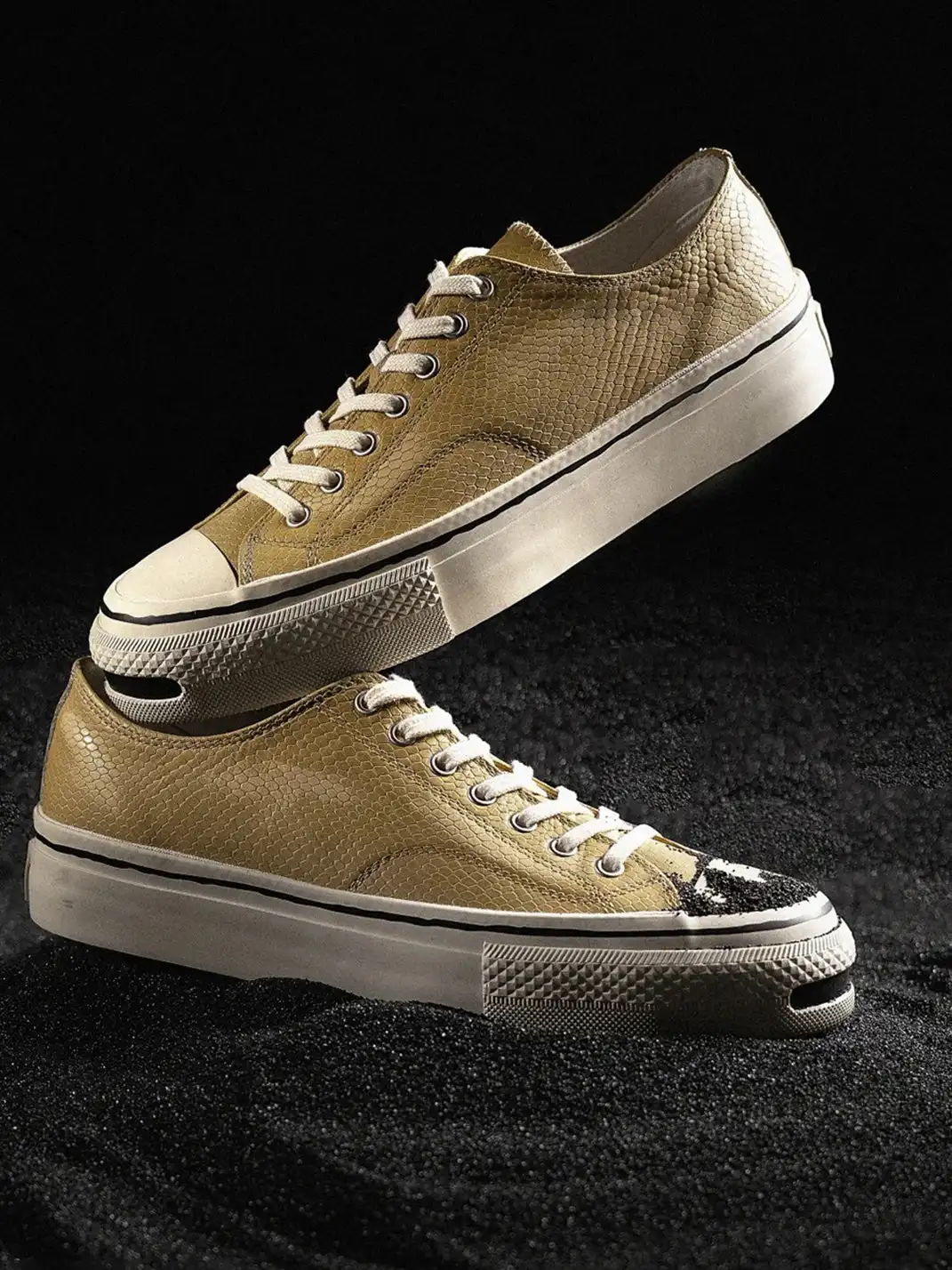 T/C MADE│030 Snake-Pattern Cowhide Low-Top Smiley Canvas Sneakers-Yellow