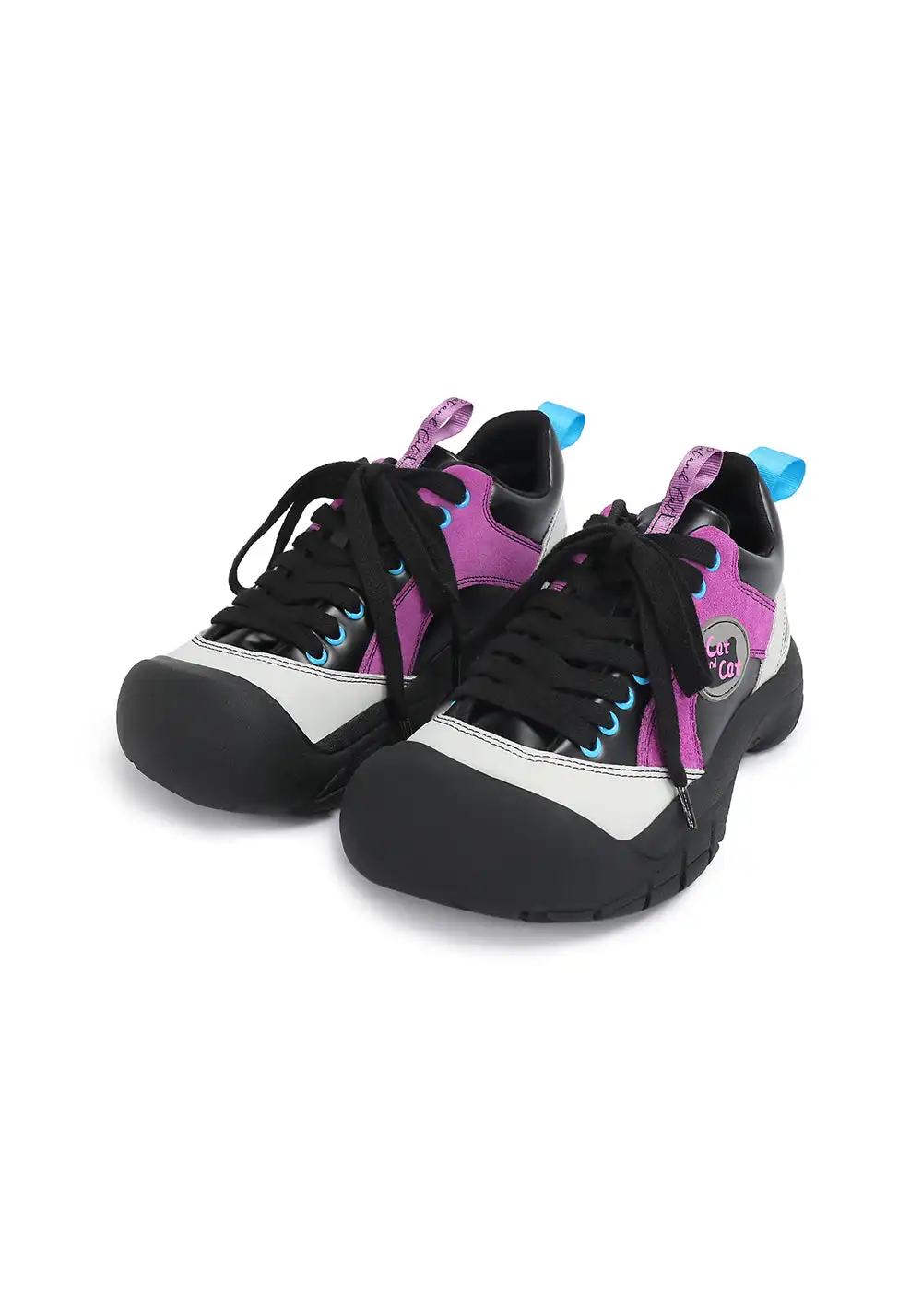 Cat and cat | Chunky Round Toe Lace-Up Sneakers
