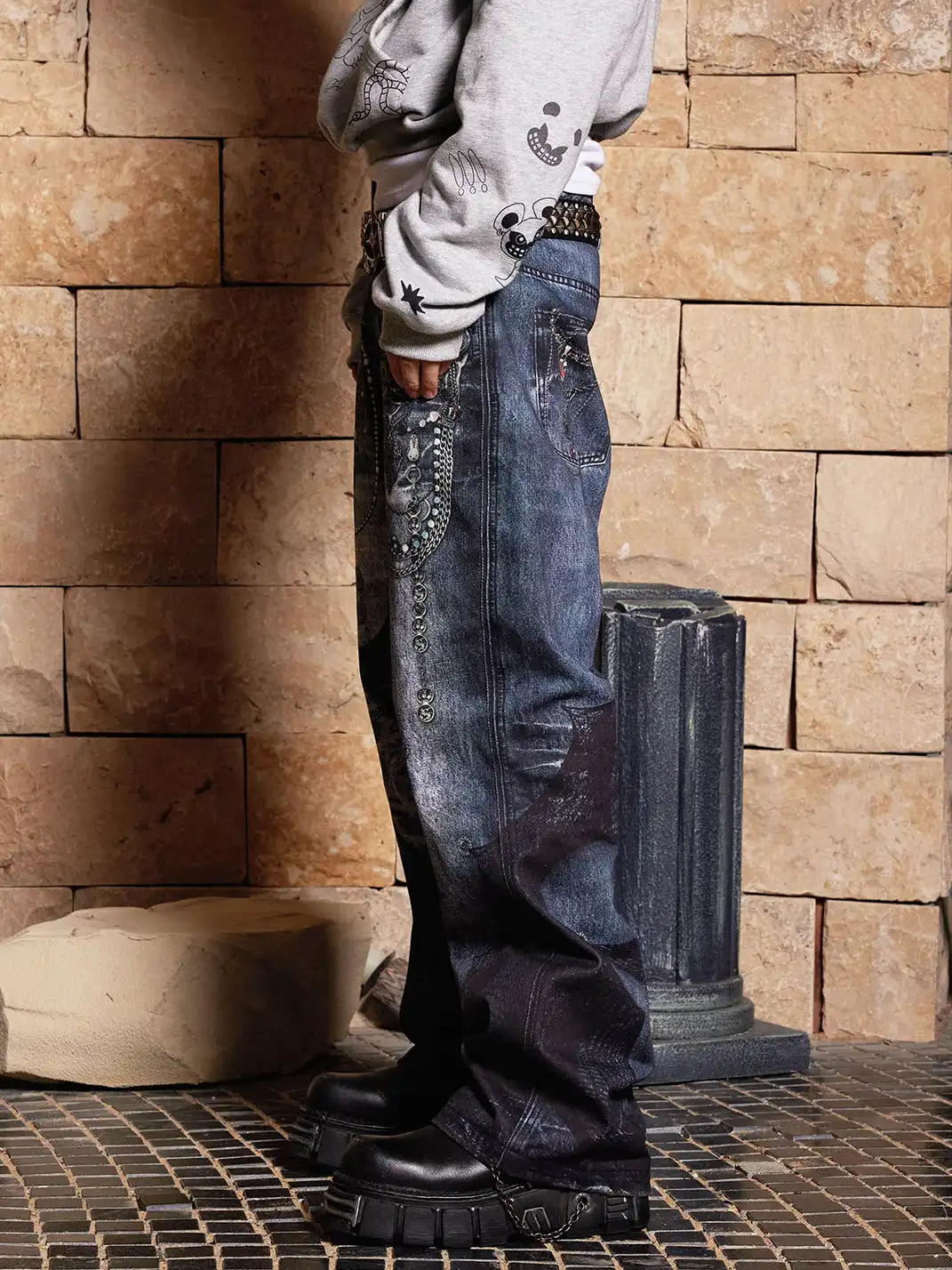 DND4DES | Chain Lace Flared Printed Jeans
