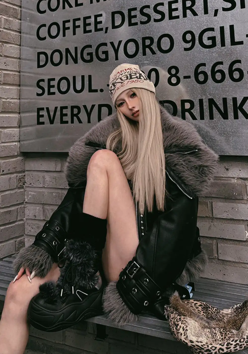 FYSPR丨6-Inch Fuzzy Platform Snow Boots