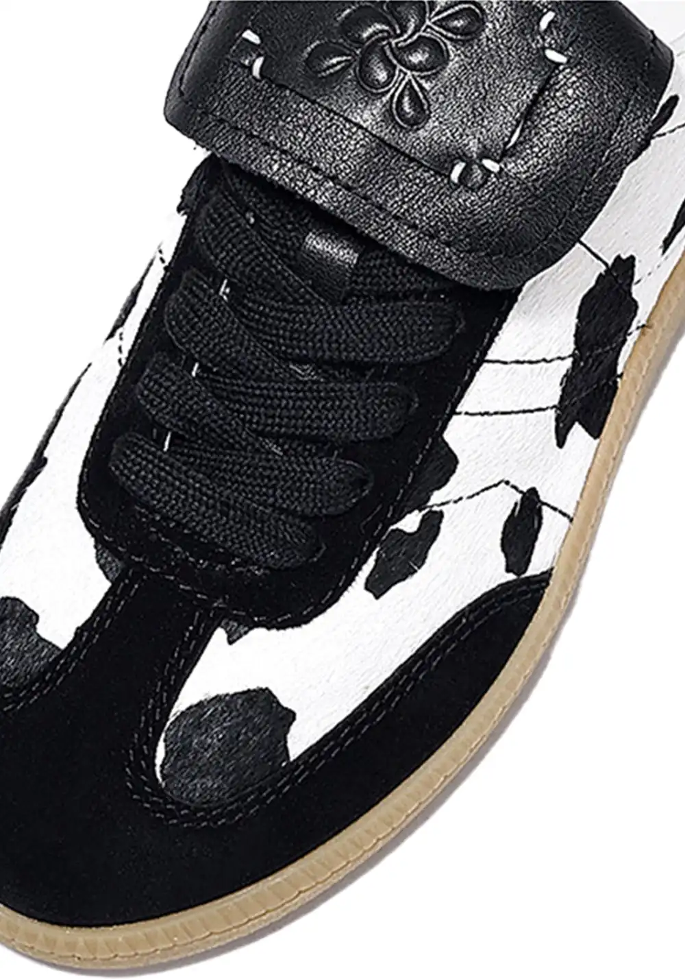 BellaLily丨Milk Print Casual Sneakers-Vintage Style-Black