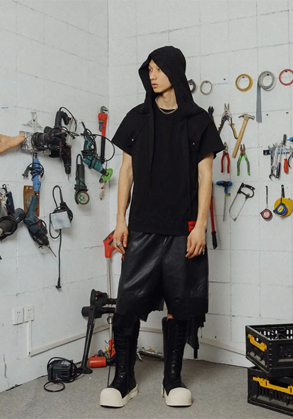 FVVO丨"Street Is Dead" Monochrome Tracksuit-Black TEE