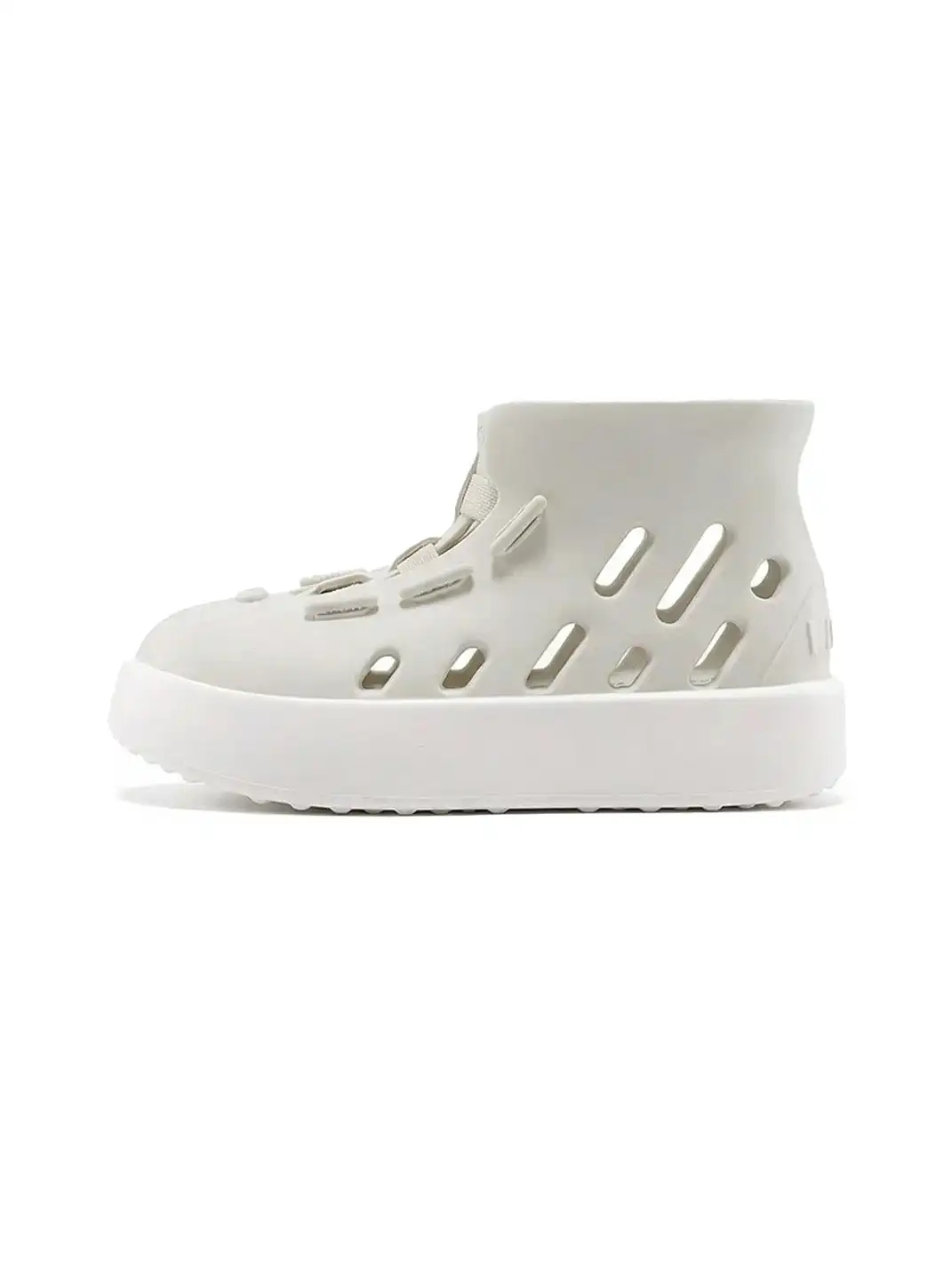 BEYS | High-Top Chunky Sole Capsule-Inspired Clog Boots for Summer-Beige