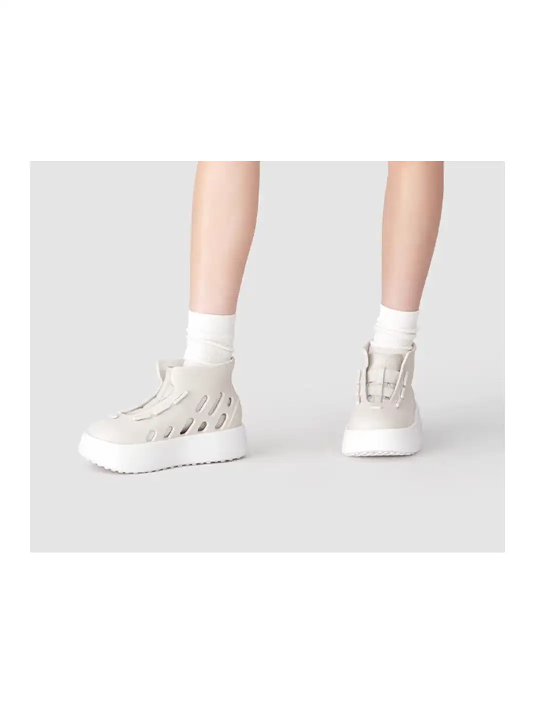 BEYS | High-Top Chunky Sole Capsule-Inspired Clog Boots for Summer-Beige