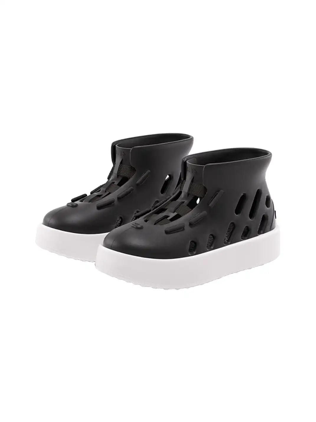 BEYS | High-Top Chunky Sole Capsule-Inspired Clog Boots for Summer-Black