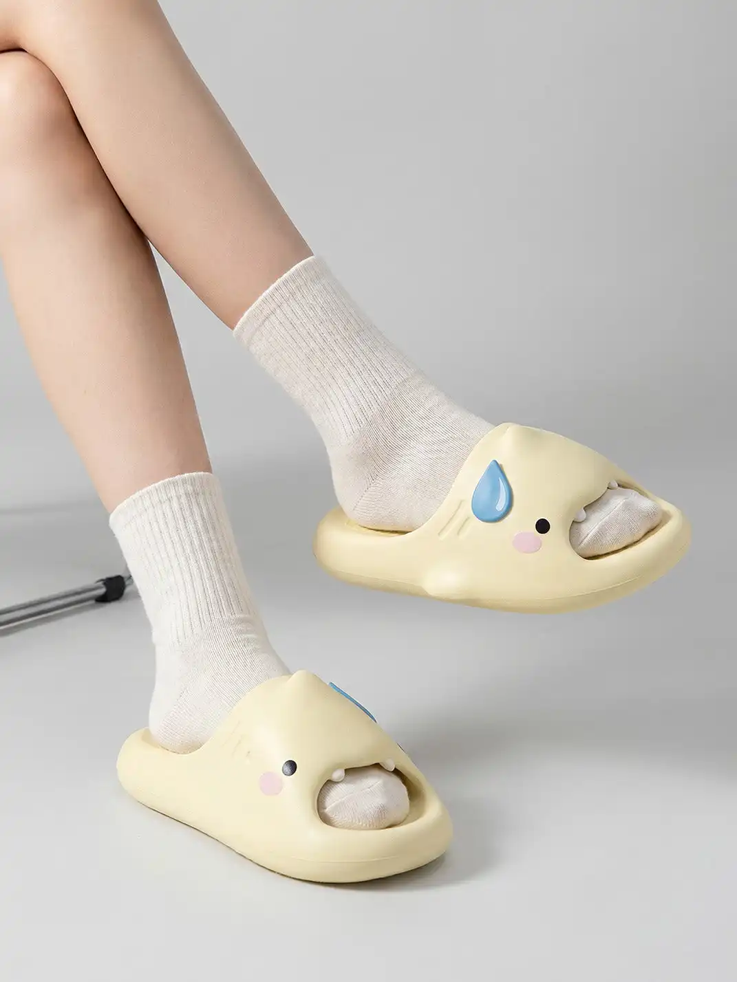 Chikoku | Little devil Non-Slip Platform Comfortable Slippers