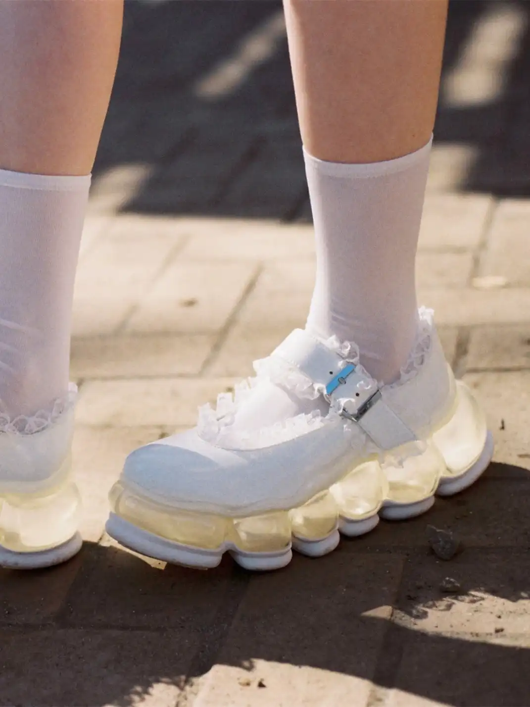 Lace Chunky Mary Jane Color Strap Shoes-White