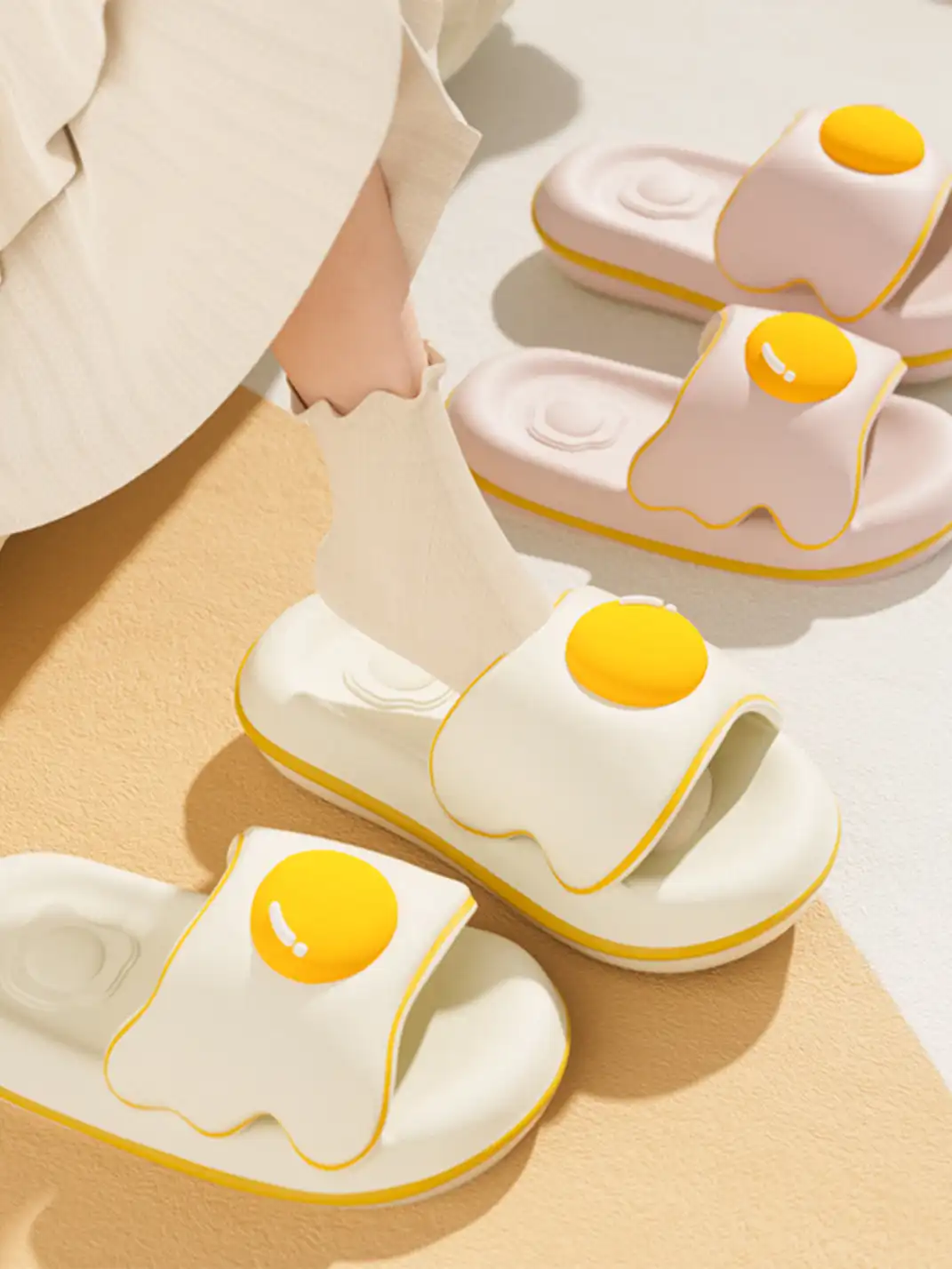 Chedoir | Thick Sole Egg Yolk Casual Slide Slippers