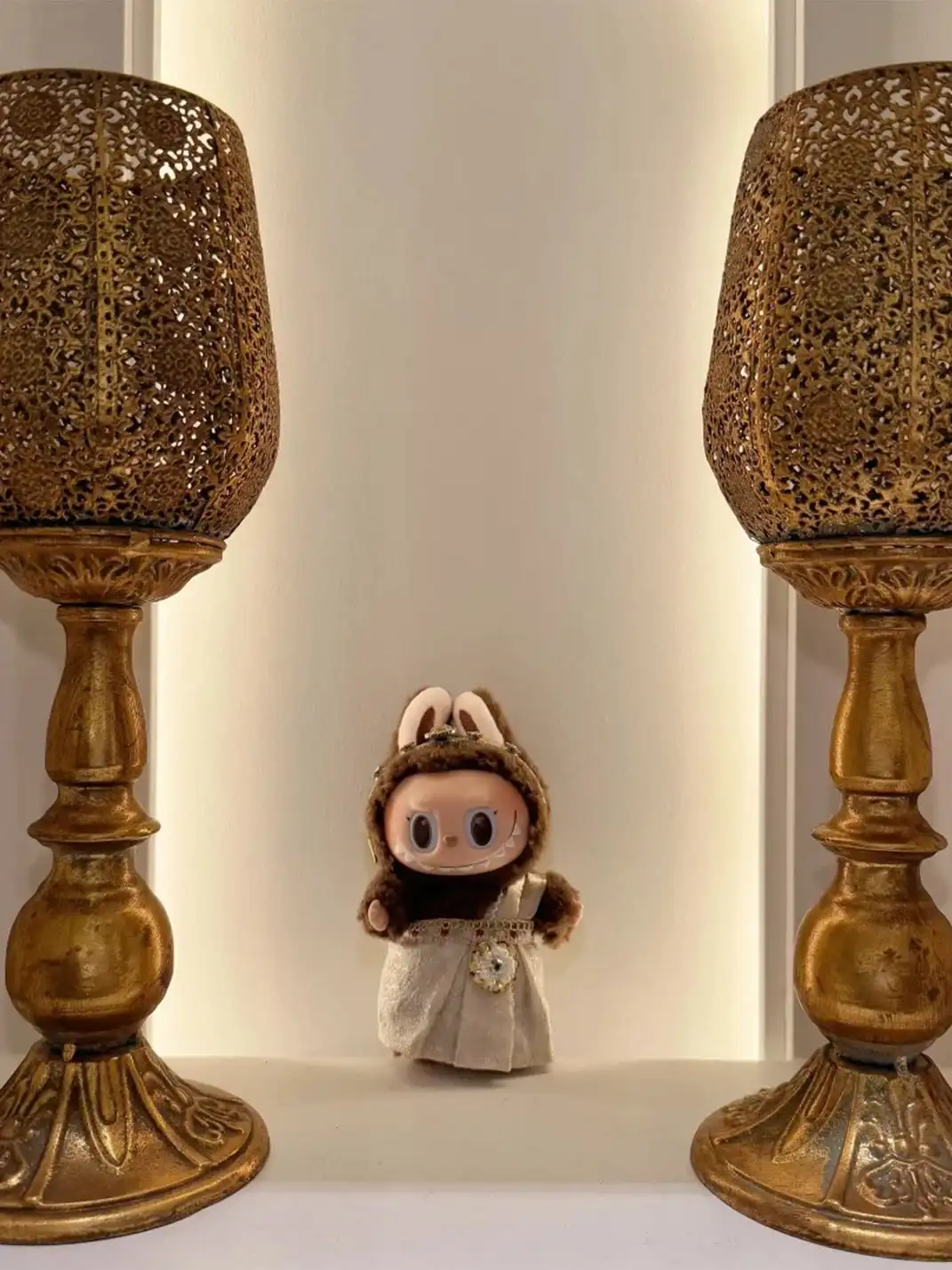 POP MART丨LABUBU Macaron Rubber Face Keychain Figure Blind Box - Thailand Exclusive