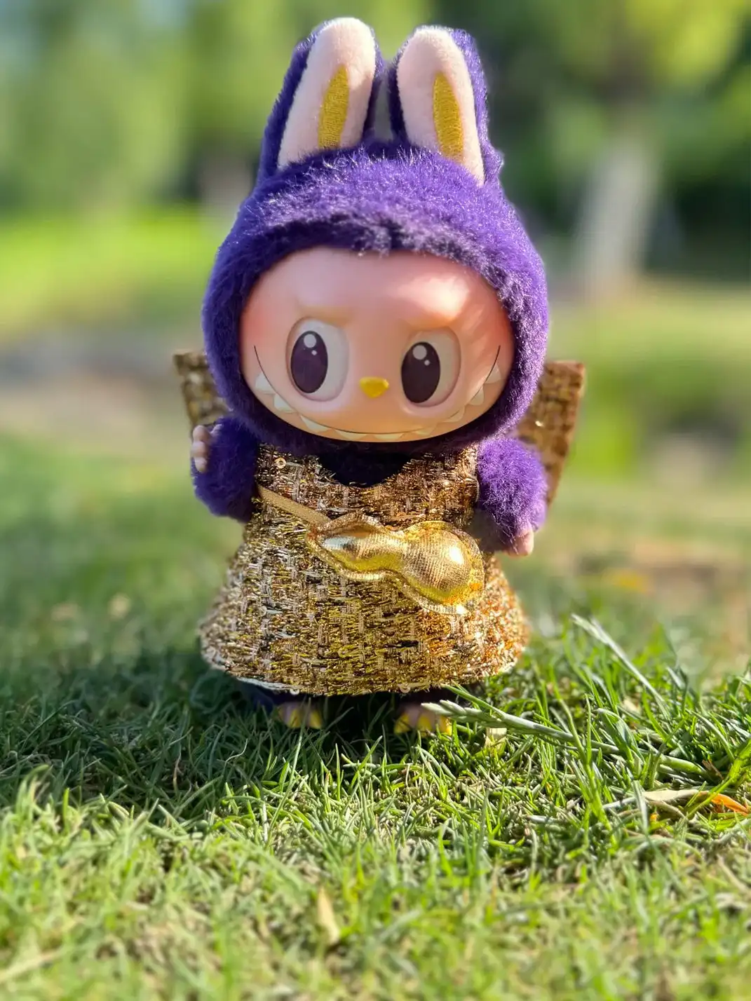 POP MART丨LABUBU Macaron Rubber Face Keychain Figure Blind Box - Milan Exclusive