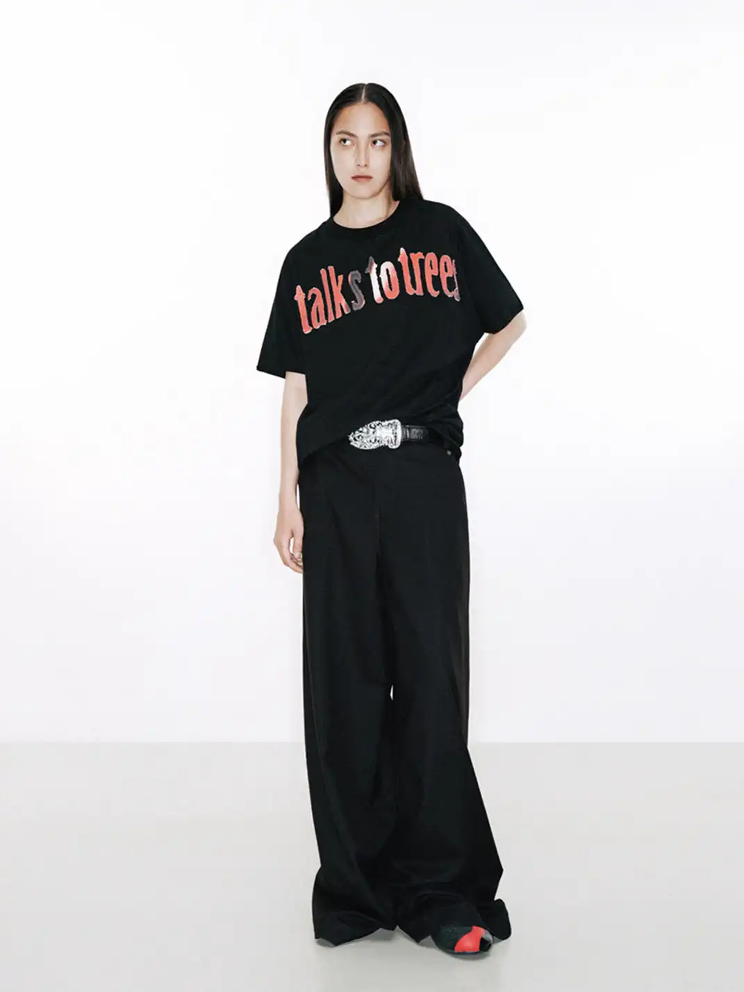 NUTEMPEROR | “Talks to Trees” Cotton Patch T-Shirt-Black