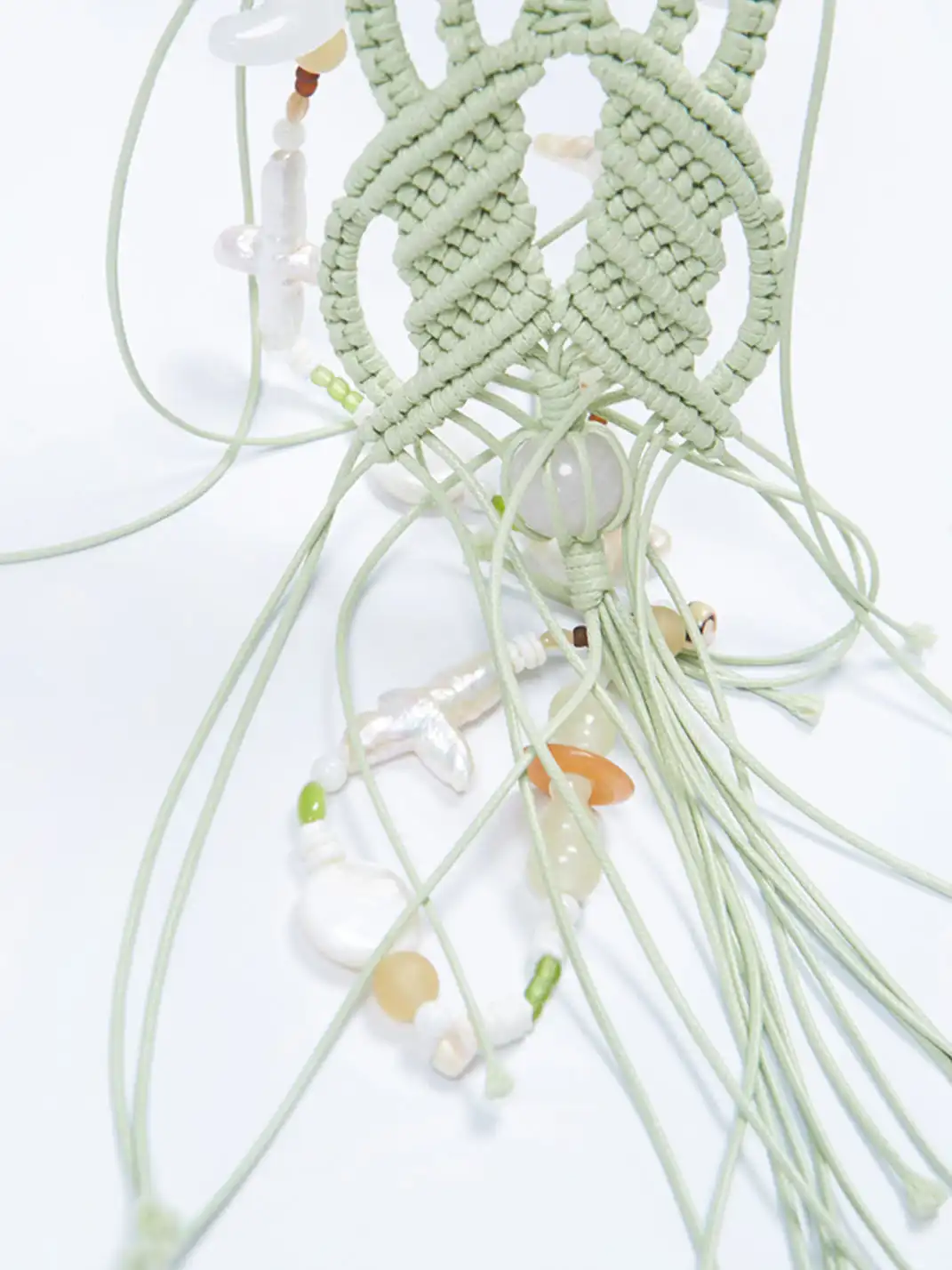 NUTEMPEROR | Handwoven Irregular Tassel Beaded Necklace