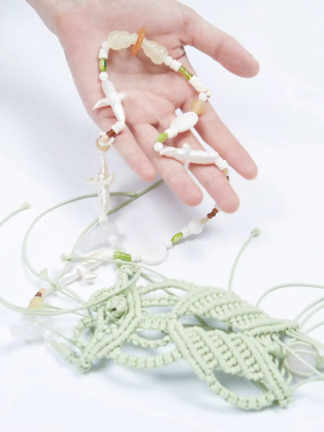 NUTEMPEROR | Handwoven Irregular Tassel Beaded Necklace