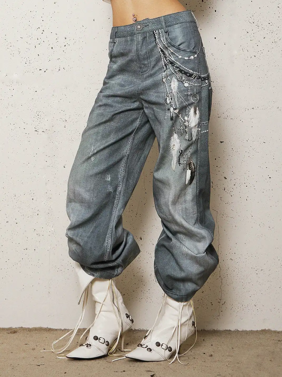 FayChui | Pearl Chain Print Washed Straight Jeans