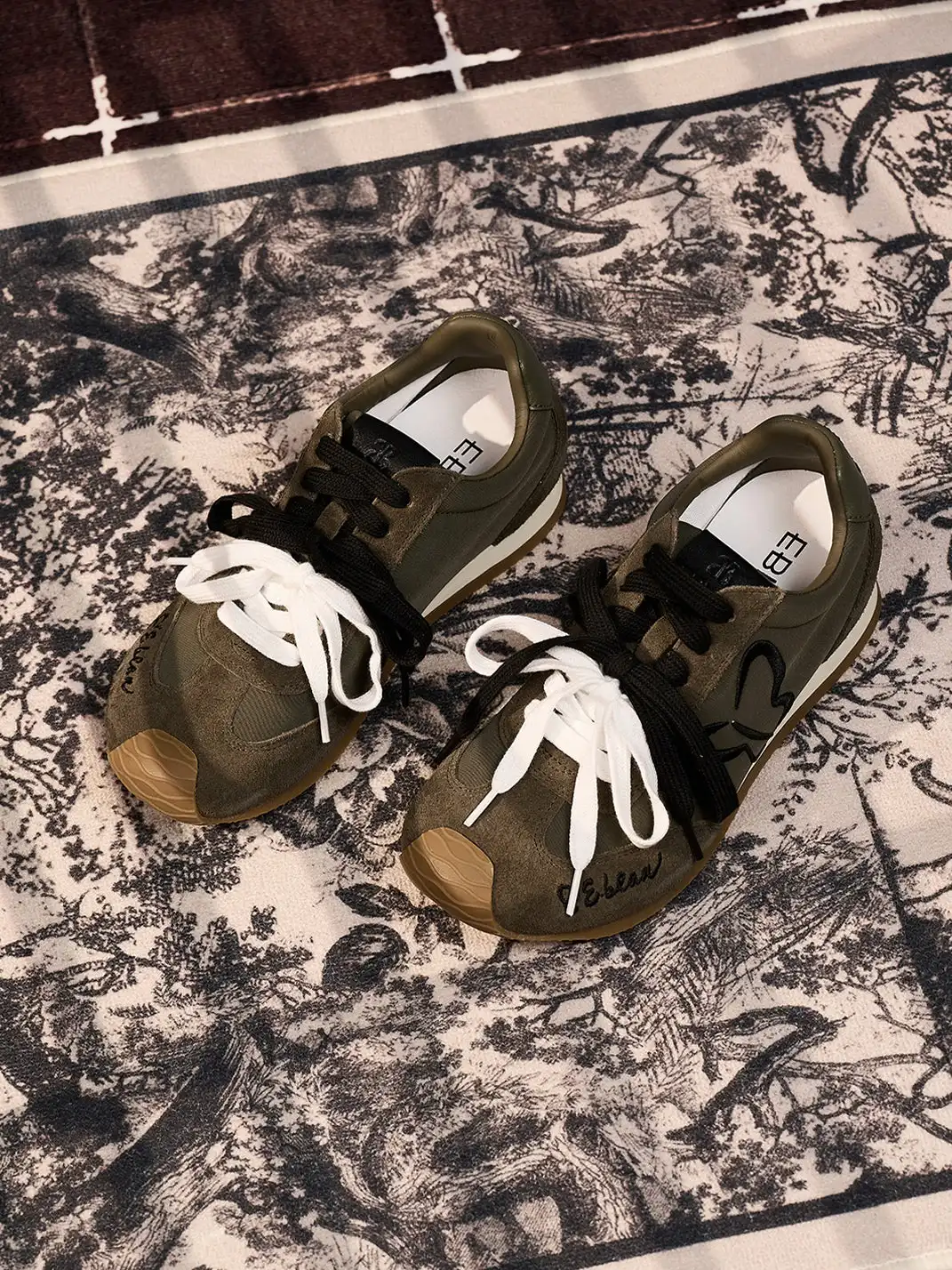 EBLAN丨Two-Tone Lace Retro Leather Training Shoes