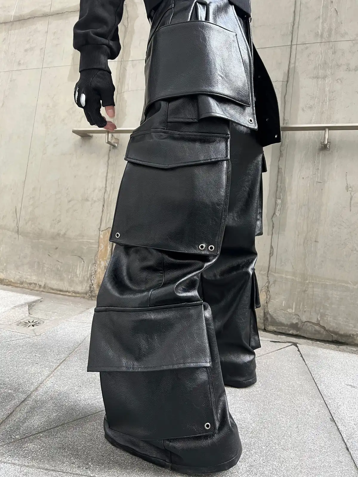 REBEL WAVE丨Structured Multi-Pocket Leather Cargos